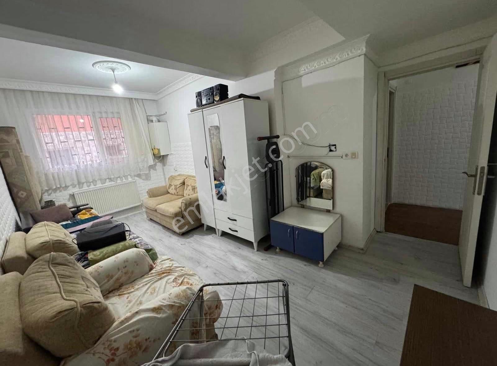 Tema Emlaktan Çarşı Merkezde Eşyalı Satılık 1+1 Daire - Görsel 21