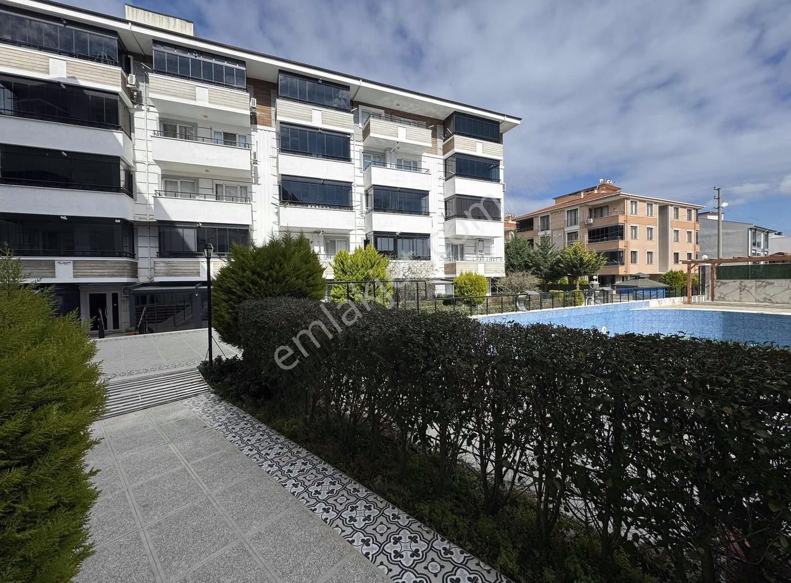 Tema Emlaktan Kumbağ Mah Burcudoğasitesi Eşyalısatılık 1+1 Daire - Görsel 15