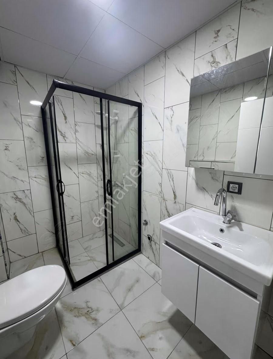 Tema Emlaktan Namıkkemal Mah Kiralık 1+1 Eşyalı Sıfır Daire - Görsel 25