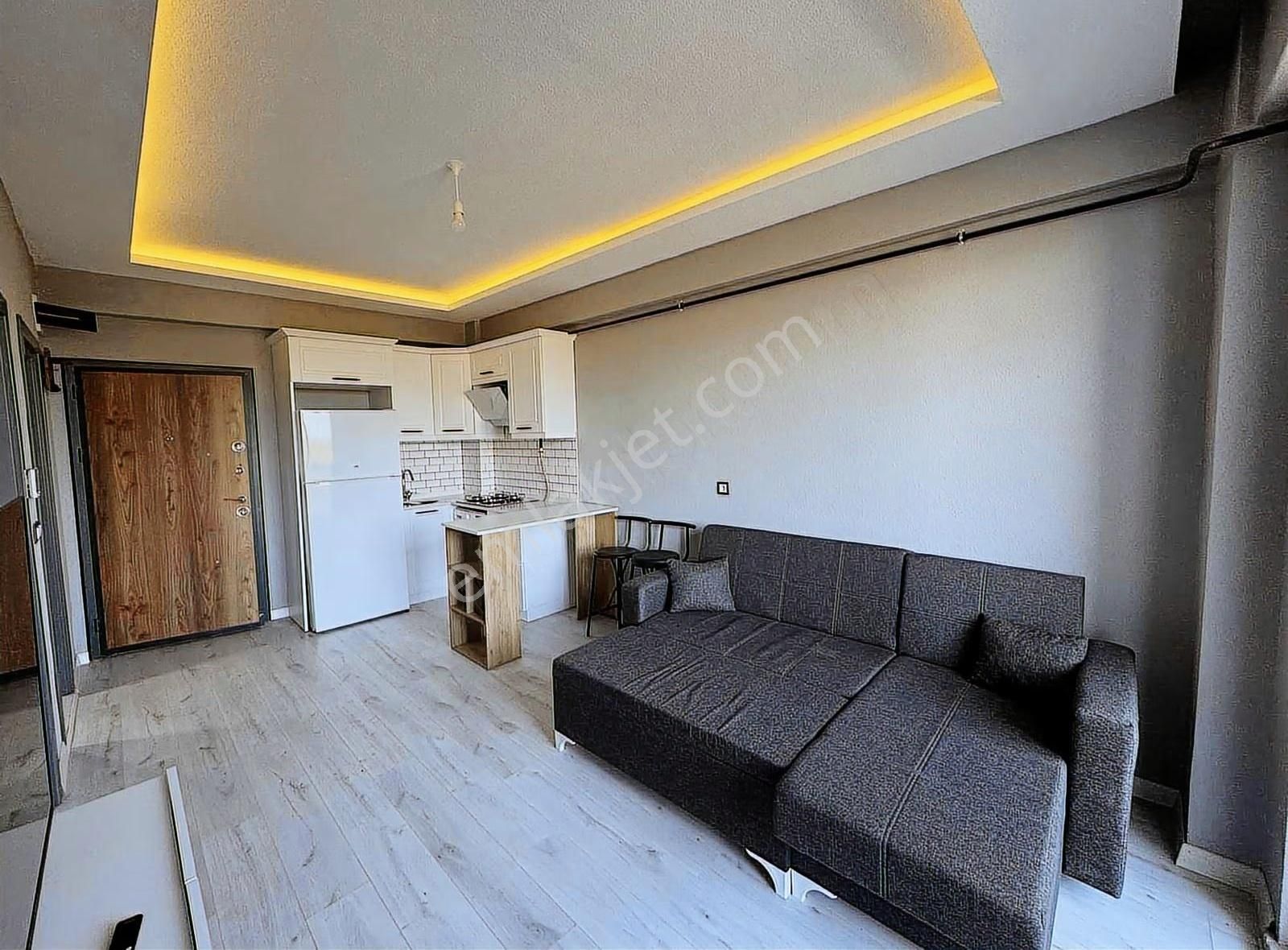 Tema Emlaktan Namıkkemal Mah Kiralık 1+1 Eşyalı Sıfır Daire - Görsel 8