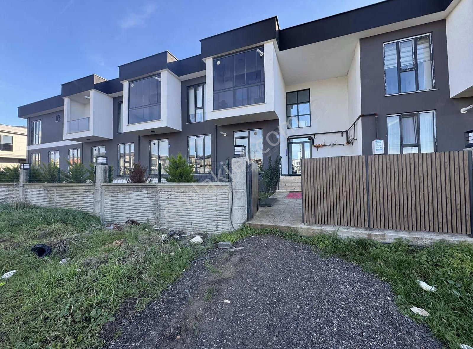 Tema Emlaktan Namıkkemal Mah Kiralık 1+1 Eşyalı Sıfır Daire - Görsel 16
