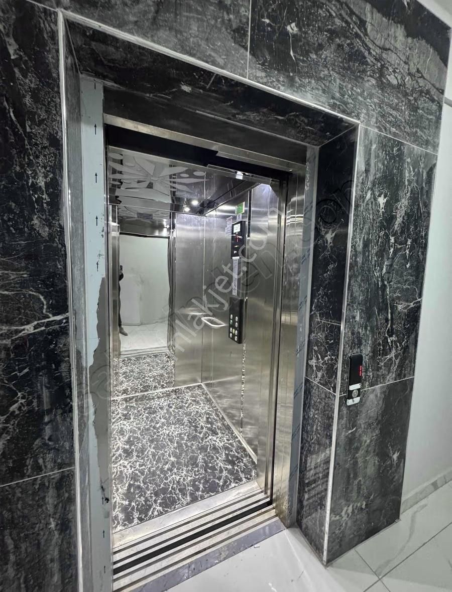 Tema Emlaktan Barbaros Mah Denize Sıfır Eşyalı Satılık 1+1 Daire - Görsel 12