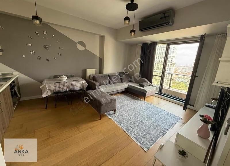 Venezia Mega 1+1 Avm Cephe Eşyalı Kiralık Daire