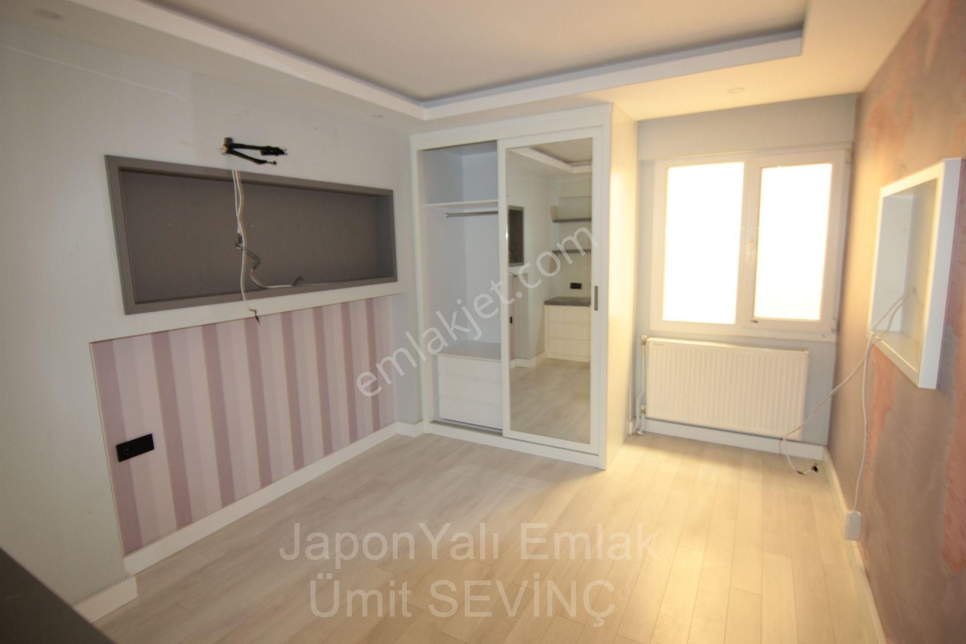 Otoparklı Güzelyalı Yarma Yakını 3+1 Tadilatlı Ara Kat Kiralık Daire - Görsel 14