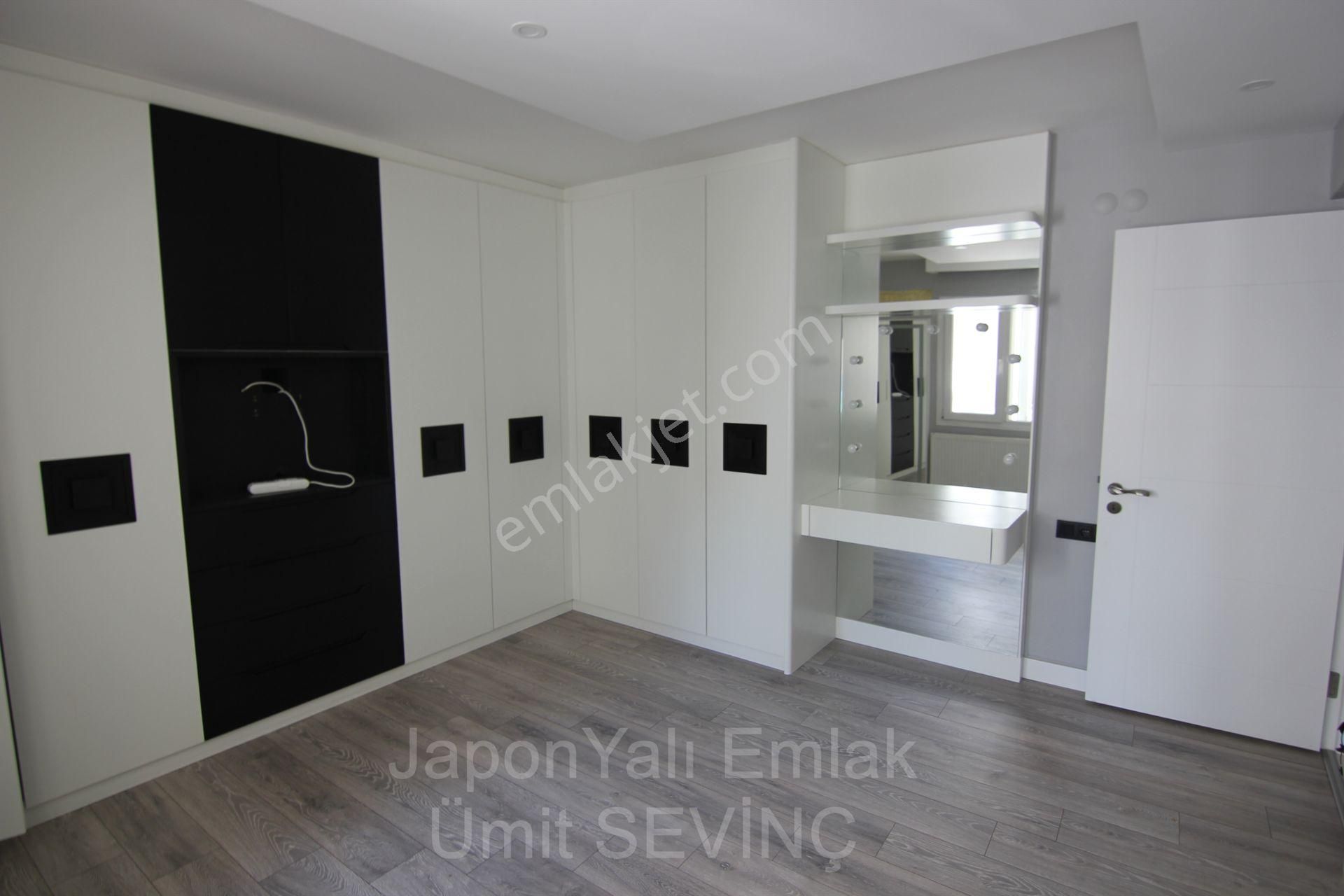 Otoparklı Güzelyalı Yarma Yakını 3+1 Tadilatlı Ara Kat Kiralık Daire - Görsel 25