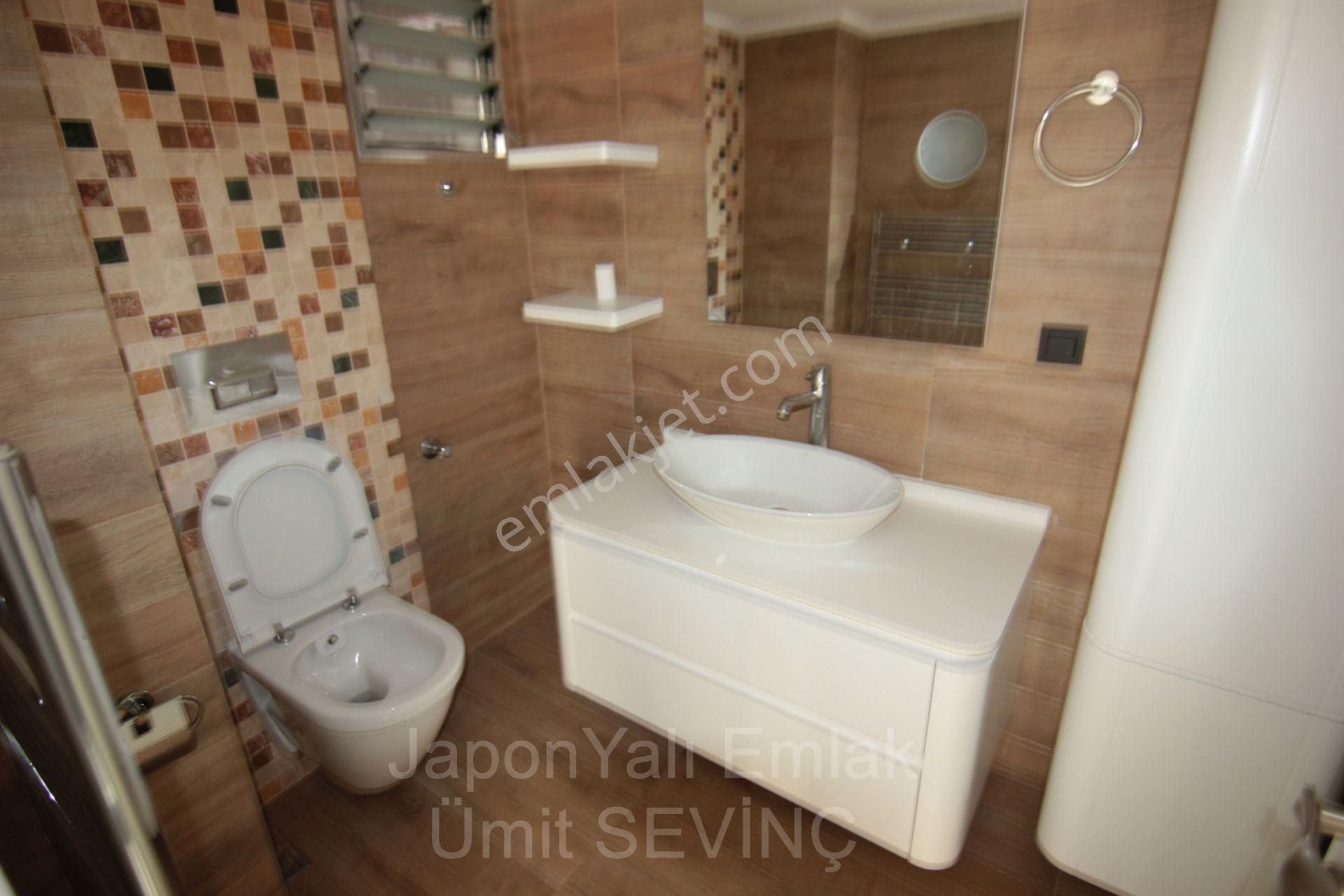 Otoparklı Güzelyalı Yarma Yakını 3+1 Tadilatlı Ara Kat Kiralık Daire - Görsel 17