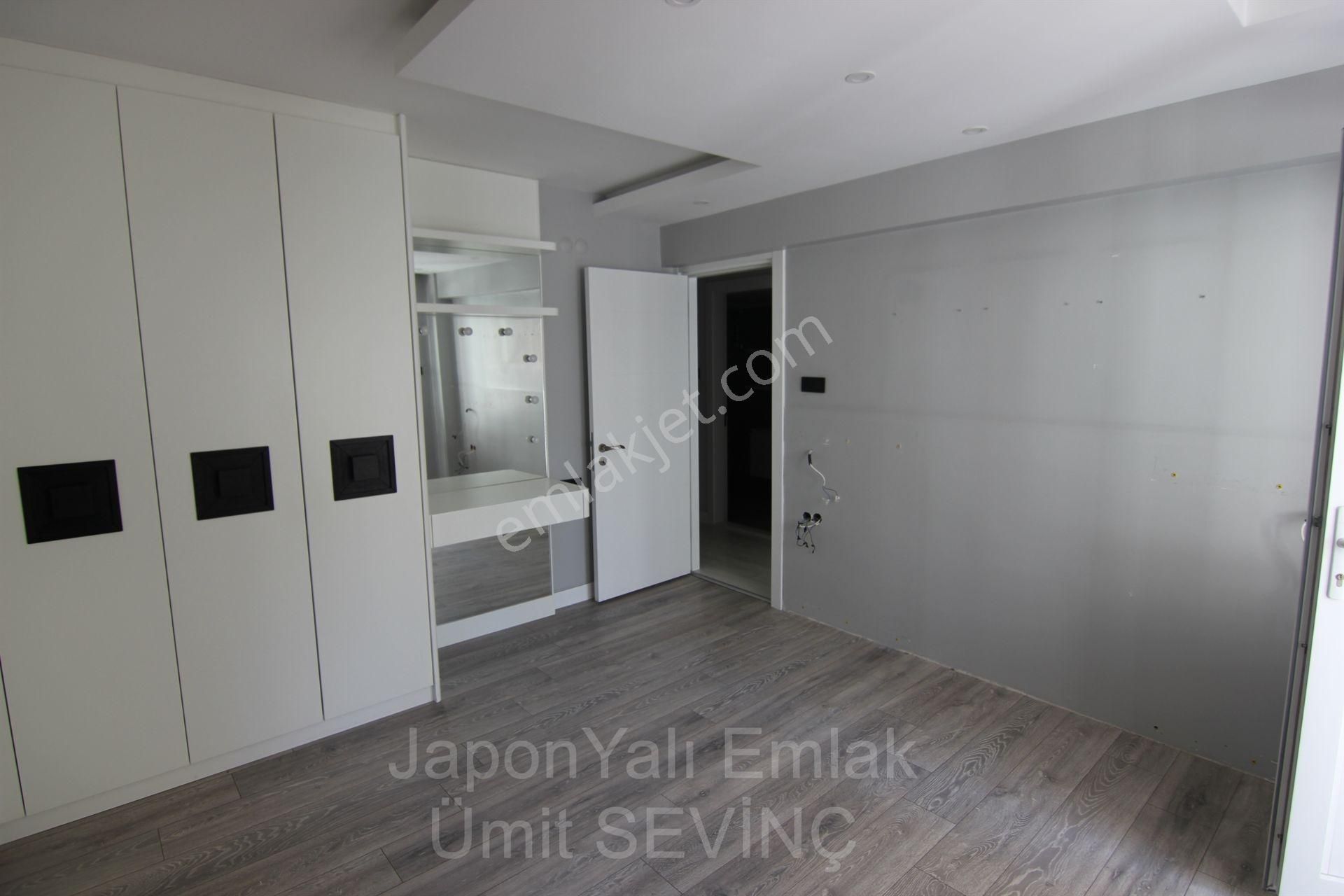 Otoparklı Güzelyalı Yarma Yakını 3+1 Tadilatlı Ara Kat Kiralık Daire - Görsel 26