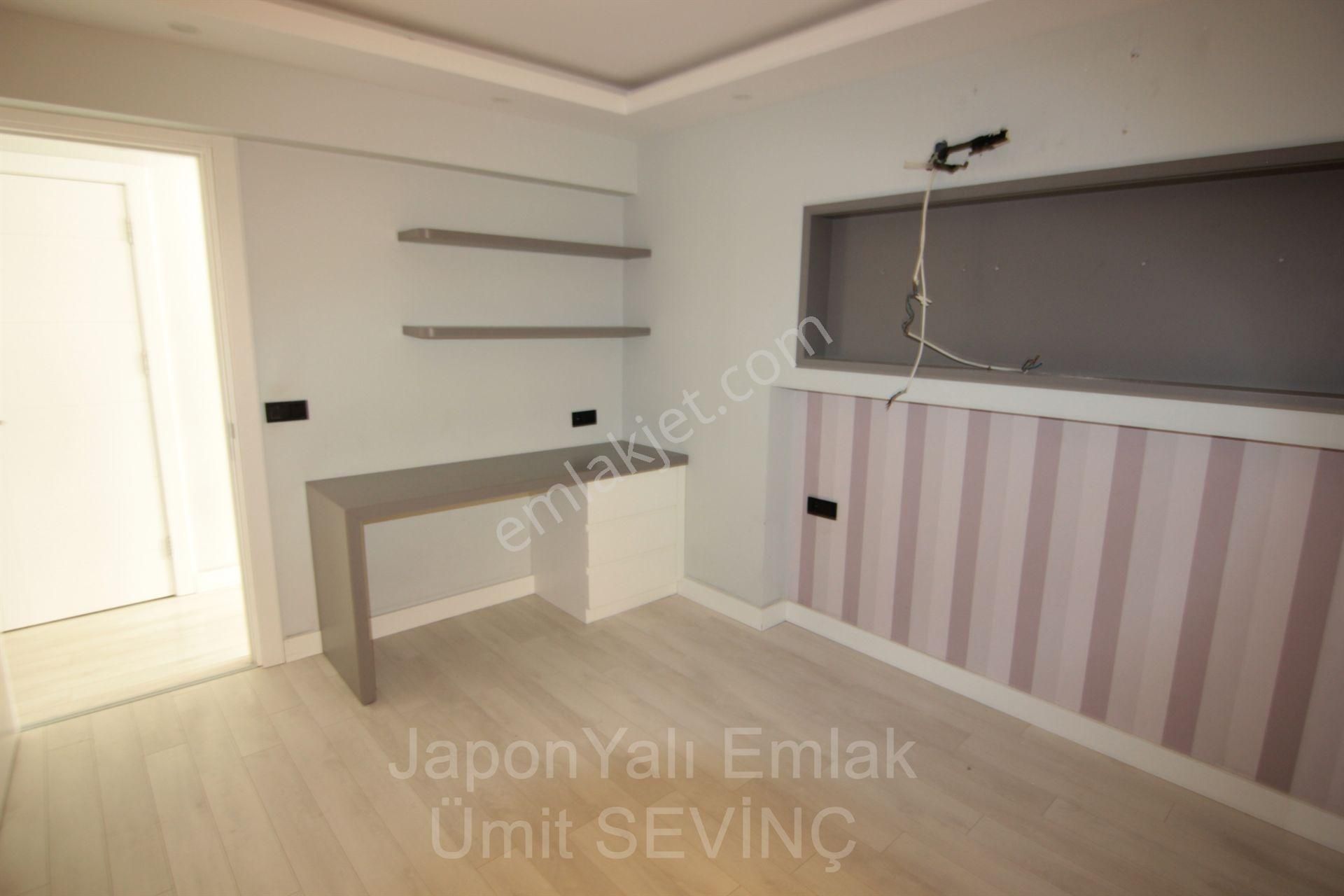 Otoparklı Güzelyalı Yarma Yakını 3+1 Tadilatlı Ara Kat Kiralık Daire - Görsel 16