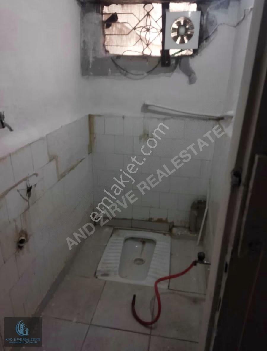 Mersin Çarşı Akdeniz Mehmet Akif Ersoy Cad.üzeri Satılık İşyeri - Görsel 8