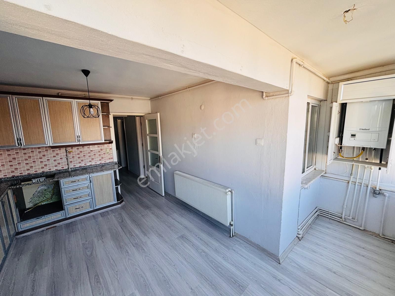 Ortak Emlak’tan Çarşıya Yakın Konumda Doğalgazlı Kiralık 3+1 Daire - Görsel 19
