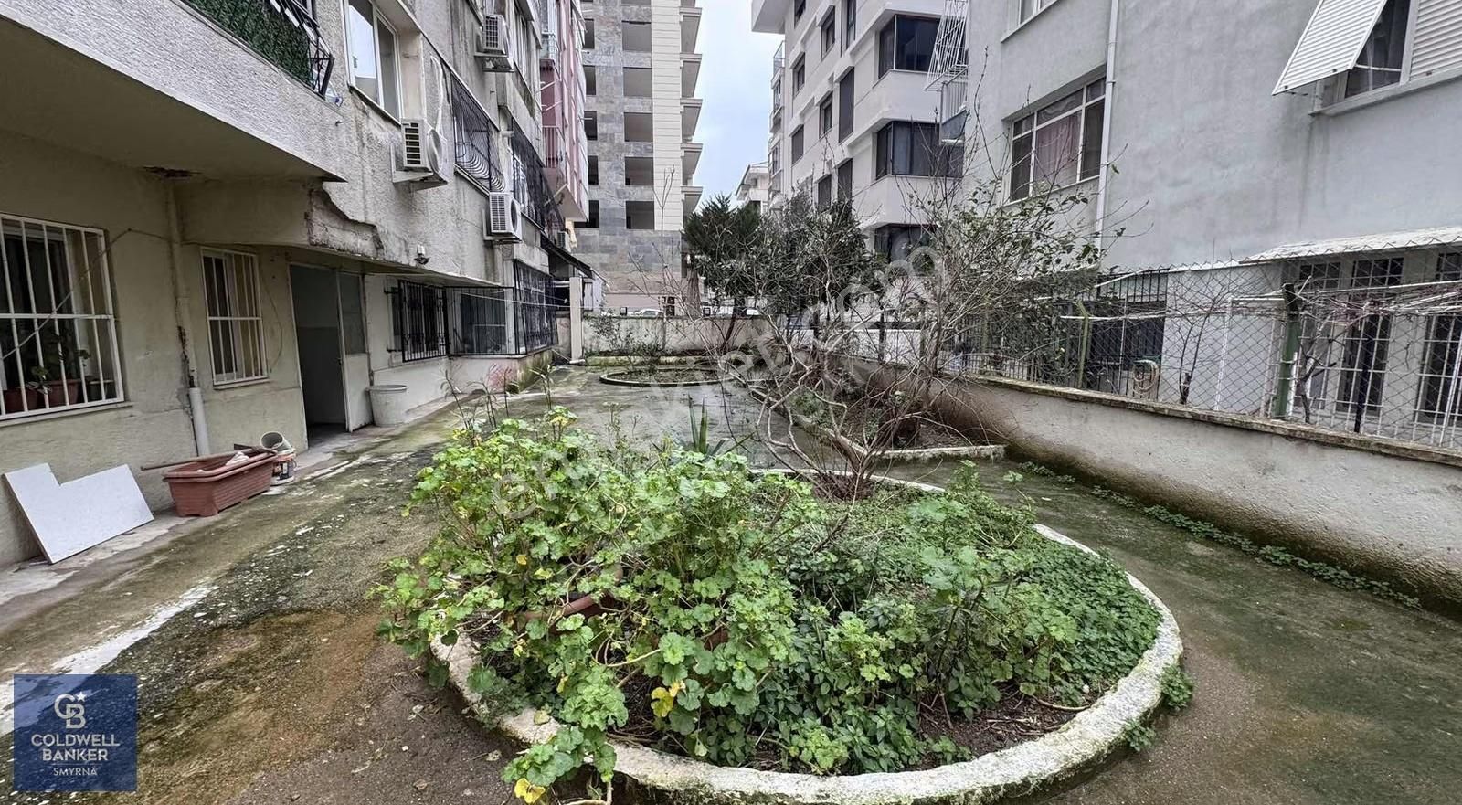 Hatay İnönü Caddesi Üzerinde Satılık 2+1 Daire