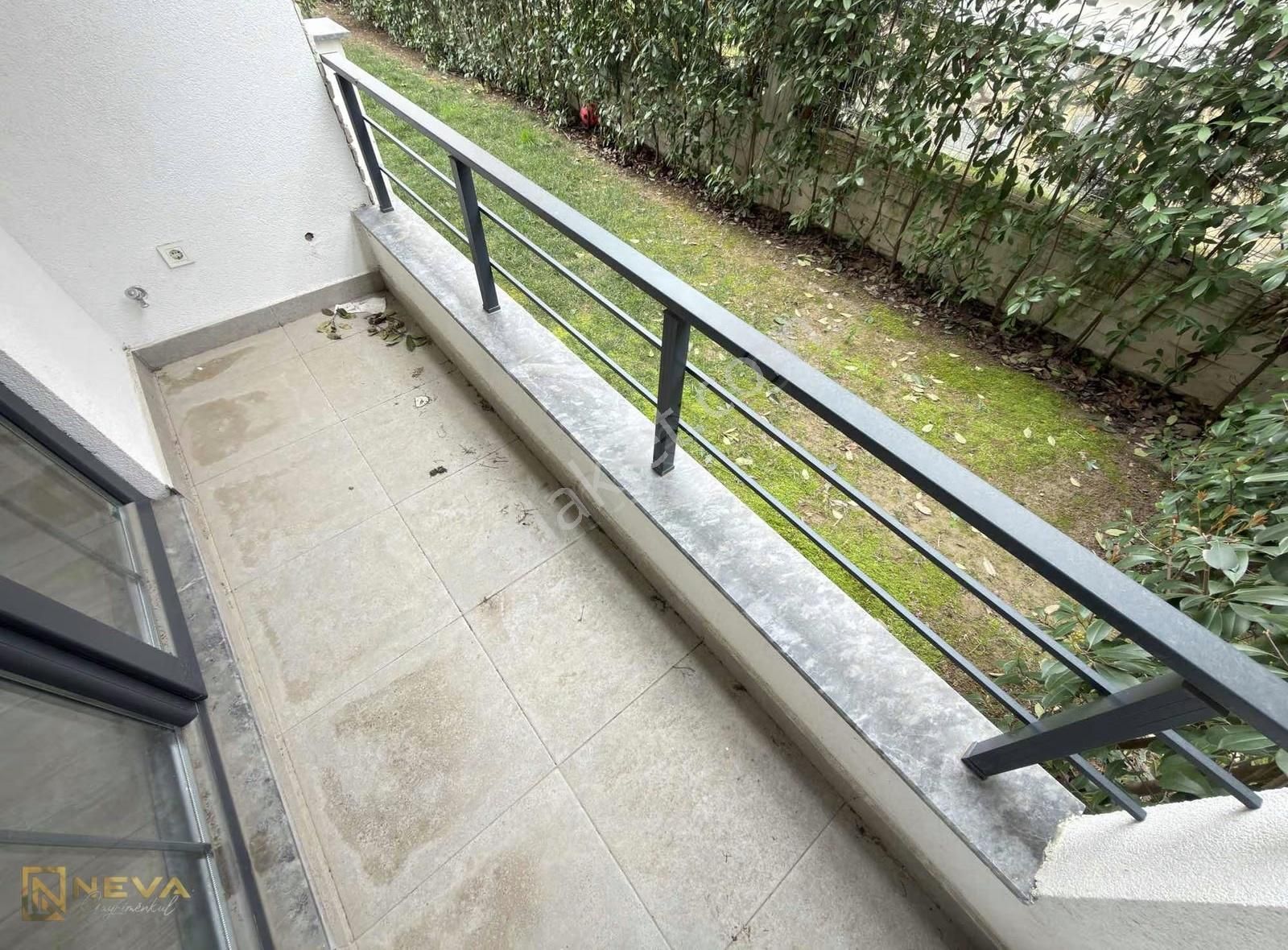 Serdivan Yazlık Mahallesinde Kiralık 3+1 130 M2 Bahçeli Daire. - Görsel 26