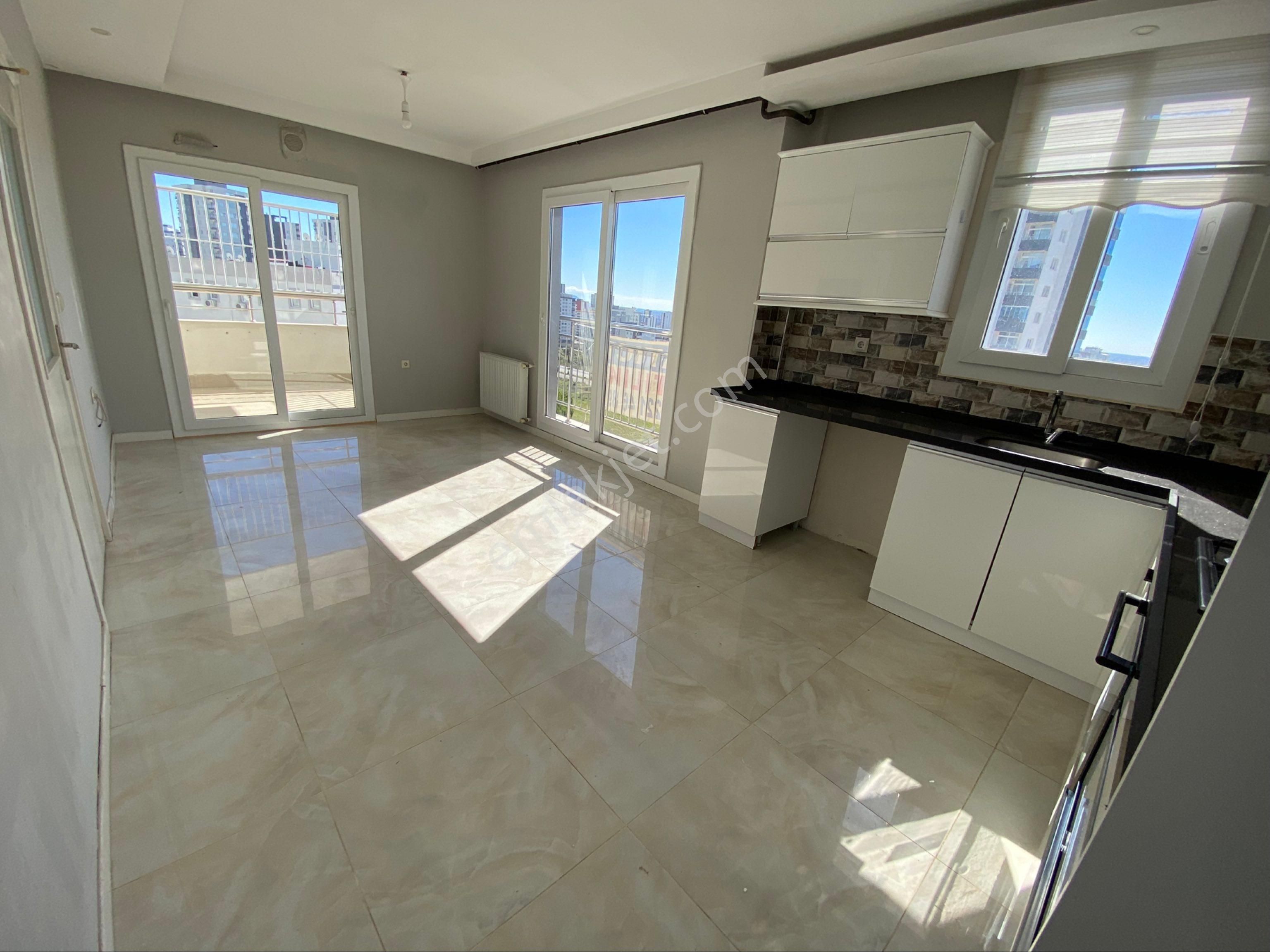 Atc'den Çarkıpare'de Stadyum Karşısı Sınırsız Kredili İskanlı-kombili 3+1 Satılık Daire - Görsel 14