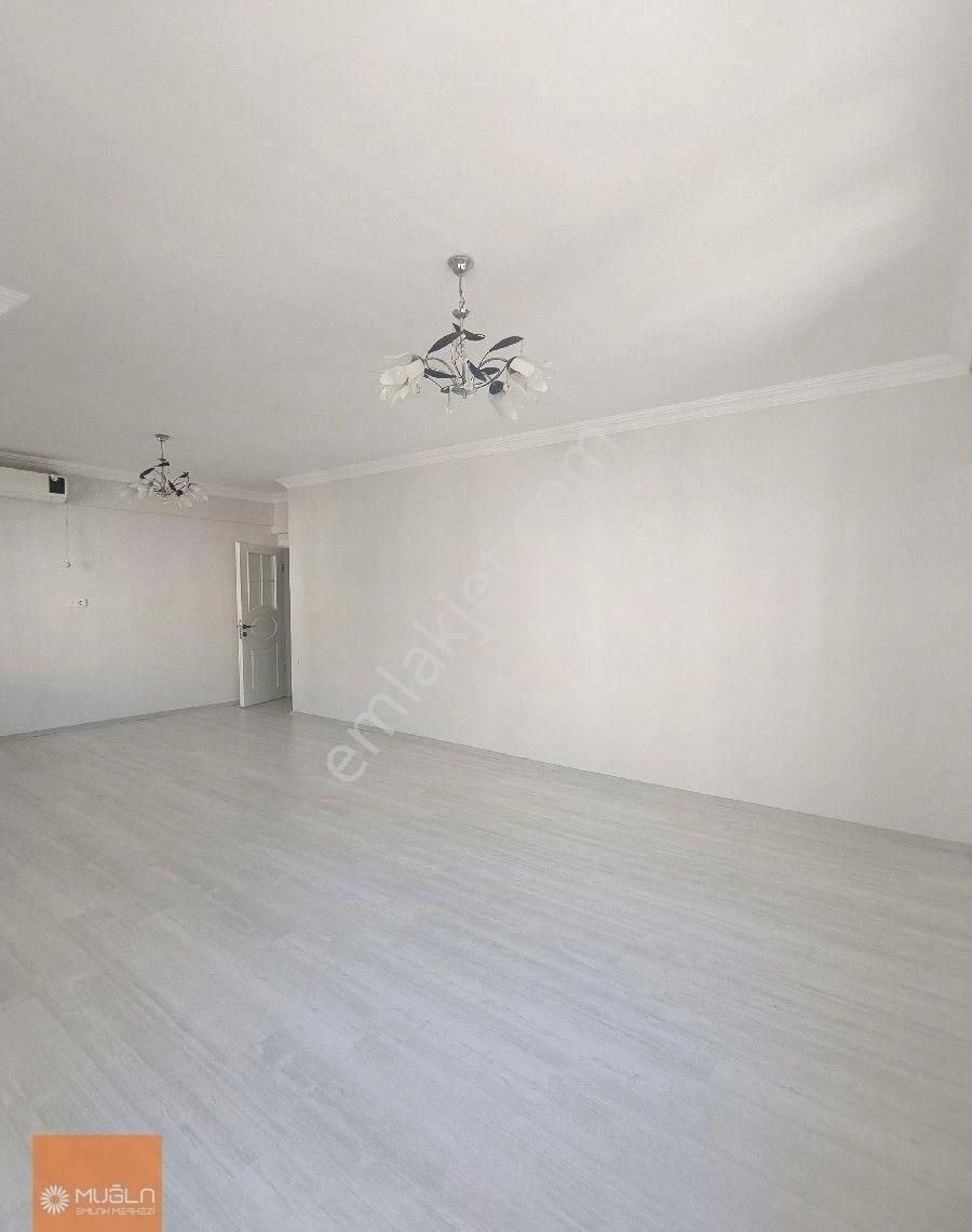 Muğla Merkez Muslihittin'de Geniş 2+1kiralık Daire - Görsel 2