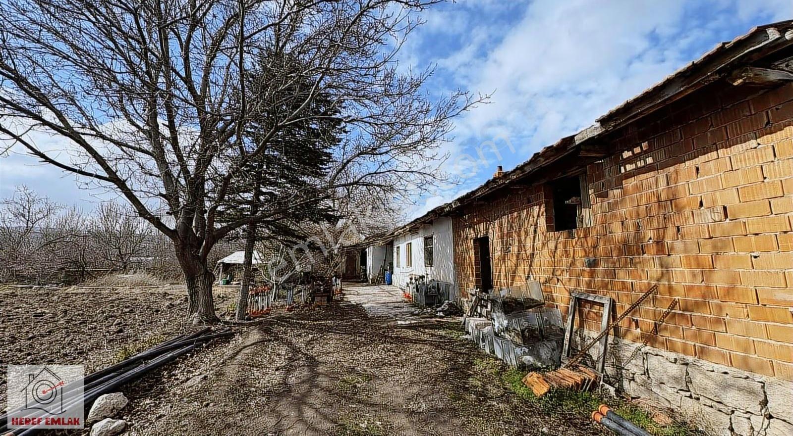 Hedef Emlak'tan Sülün Mevkii 3 Parsel Satılık 16.345 M2 Arazi - Görsel 7