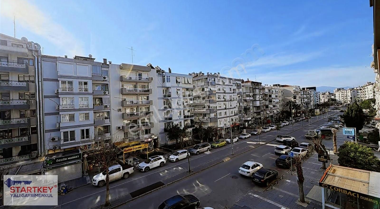 Bostanlı Şehitler Bulvarı'nda Ara Kat Kiralık 1+1 Daire - Görsel 10