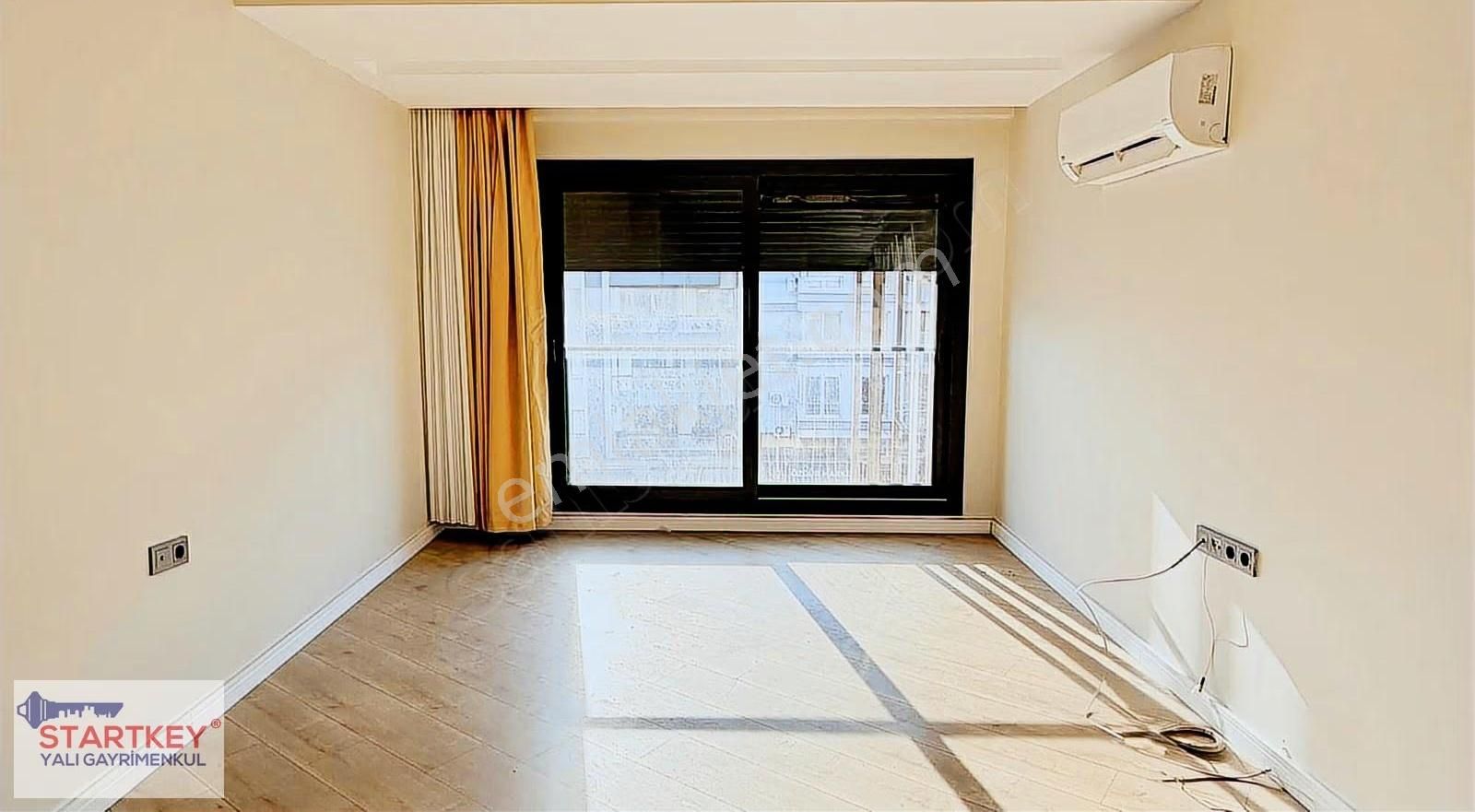 Bostanlı Şehitler Bulvarı'nda Ara Kat Kiralık 1+1 Daire - Görsel 19