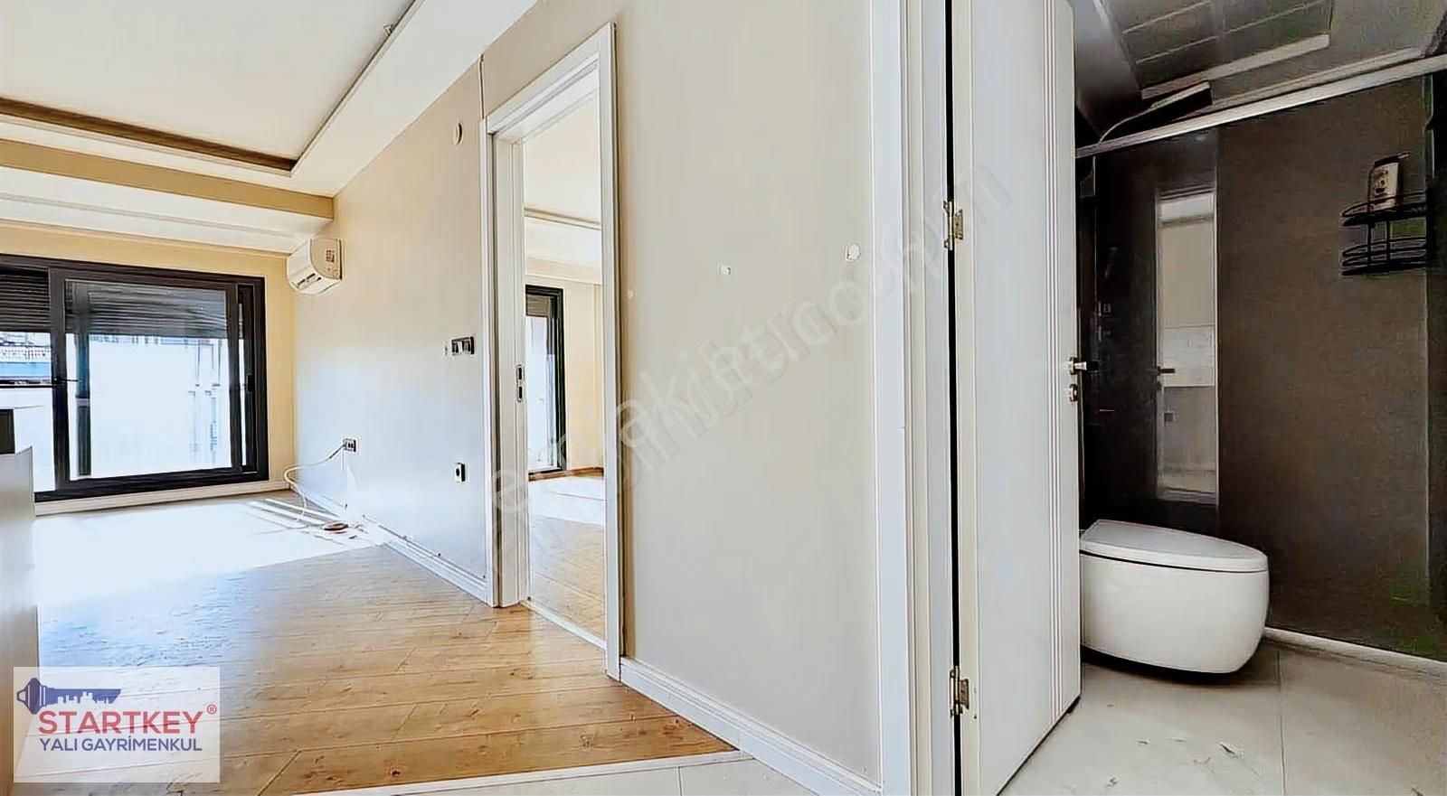 Bostanlı Şehitler Bulvarı'nda Ara Kat Kiralık 1+1 Daire - Görsel 20