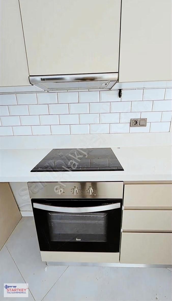 Bostanlı Şehitler Bulvarı'nda Ara Kat Kiralık 1+1 Daire - Görsel 16