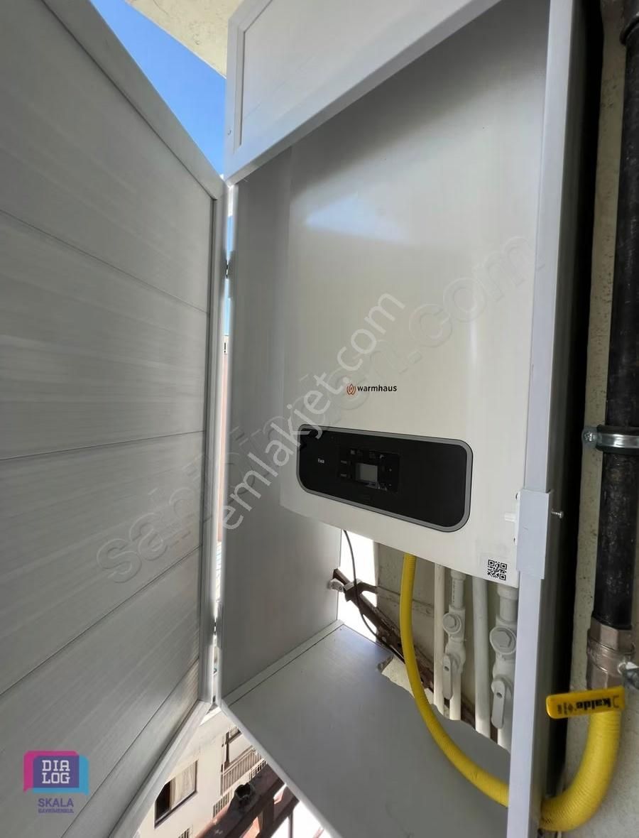 Dialog Skala Gazcılar'da Satılık Eşyalı, Yenilenmiş 2+1 Daire