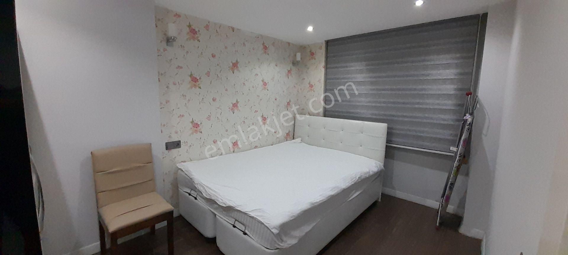 Ender Uysal Gayrimenkulden Üniversiteye Çok Yakın 2+1 Klimalı Asansörlü Lüx Kiralık Apart - Görsel 5