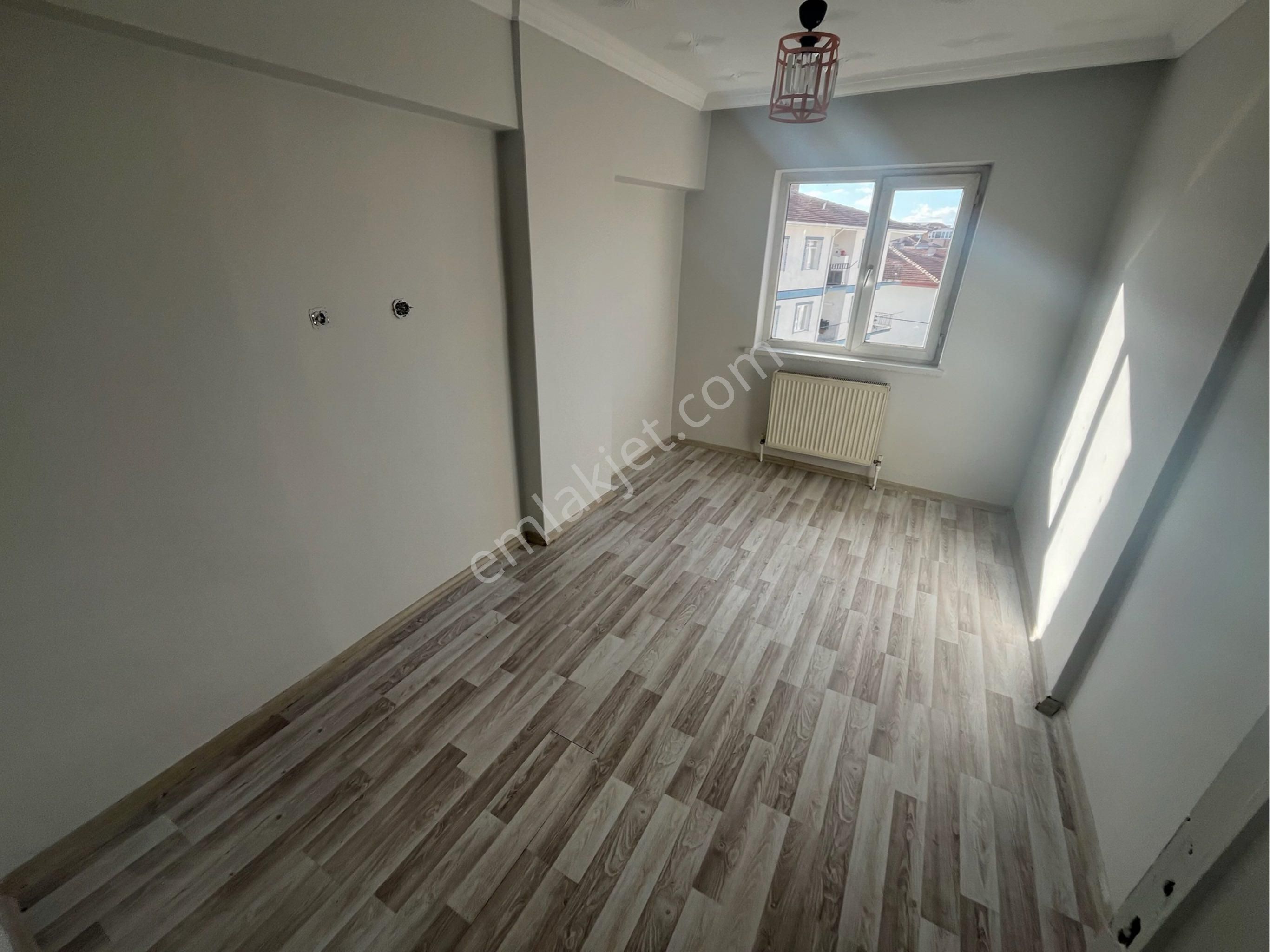 Akşemsettin Mah. Yapılı Salon Bağımsız 3+1 Kiralık Fırsat Daire. - Görsel 10