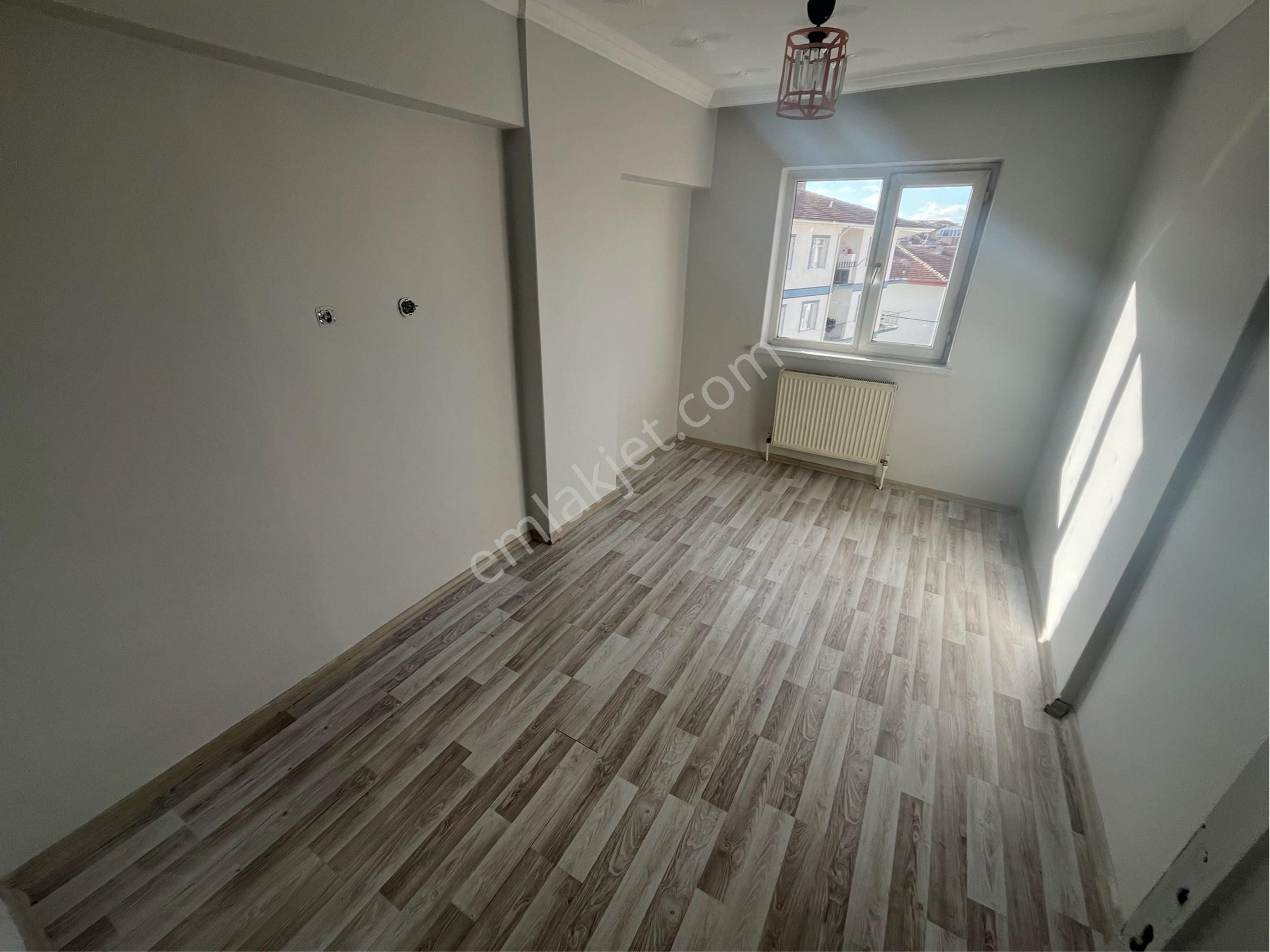 Akşemsettin Mah. Yapılı Salon Bağımsız 3+1 Kiralık Fırsat Daire. - Görsel 9