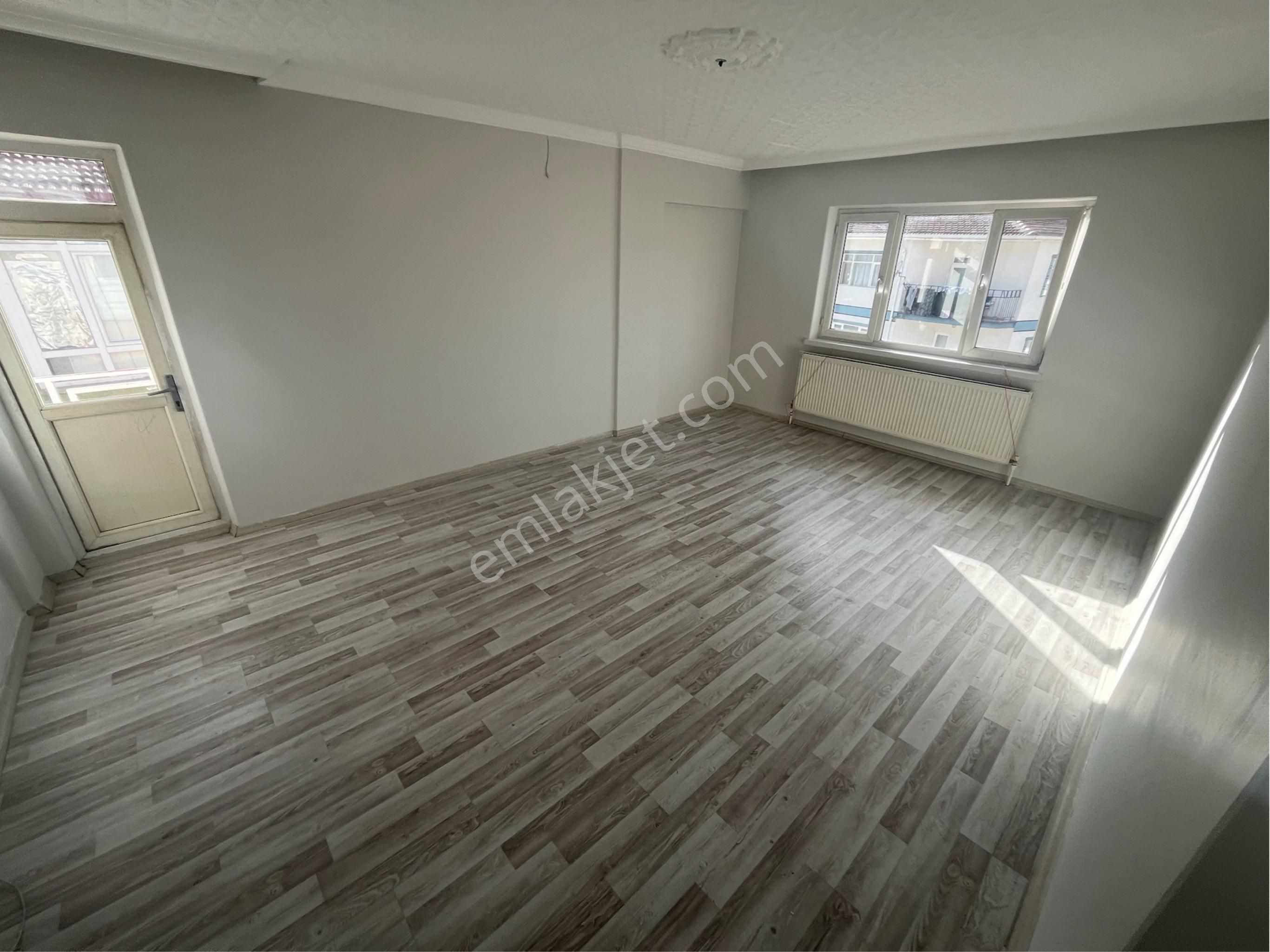 Akşemsettin Mah. Yapılı Salon Bağımsız 3+1 Kiralık Fırsat Daire. - Görsel 2