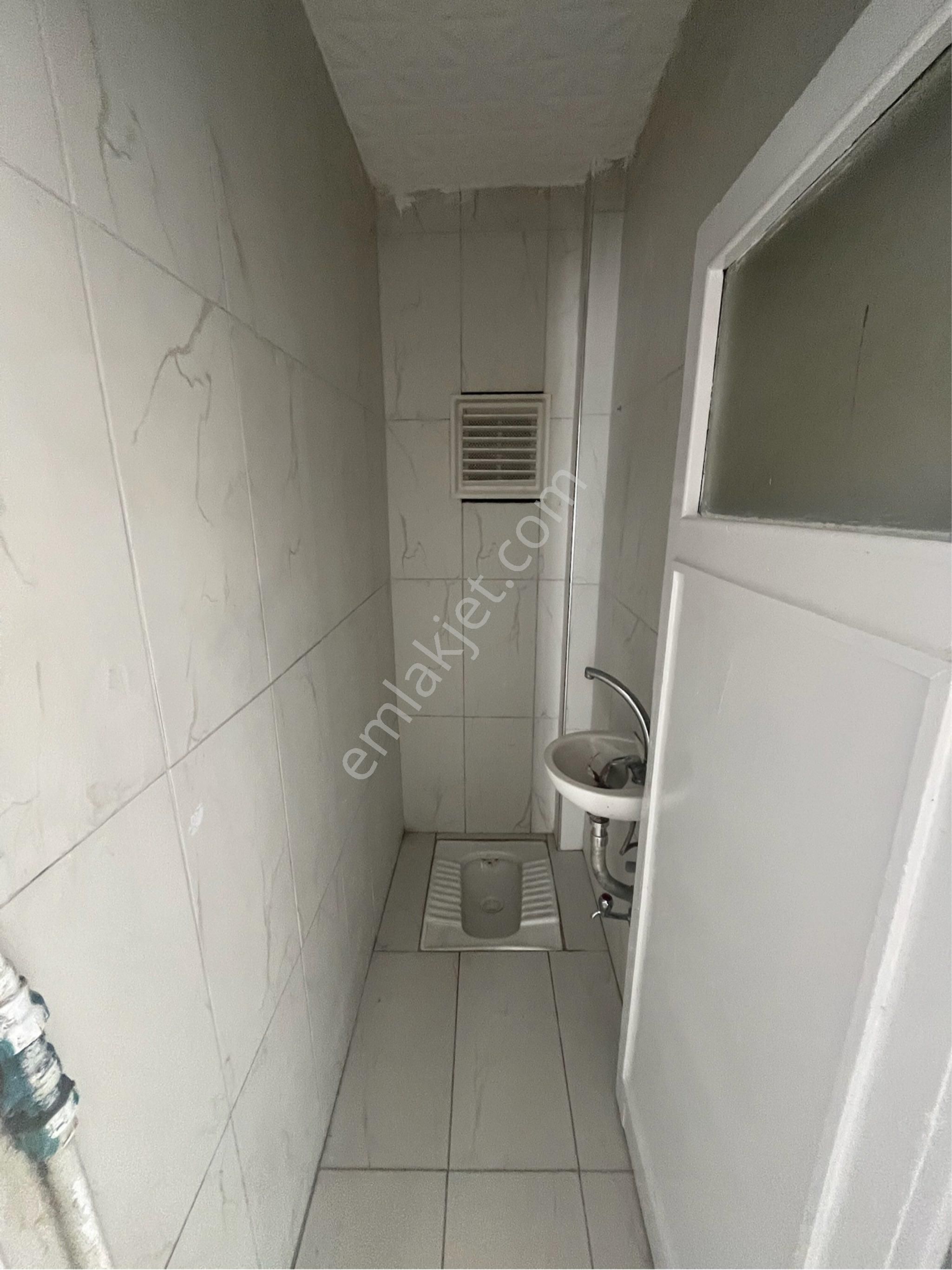 Akşemsettin Mah. Yapılı Salon Bağımsız 3+1 Kiralık Fırsat Daire. - Görsel 23