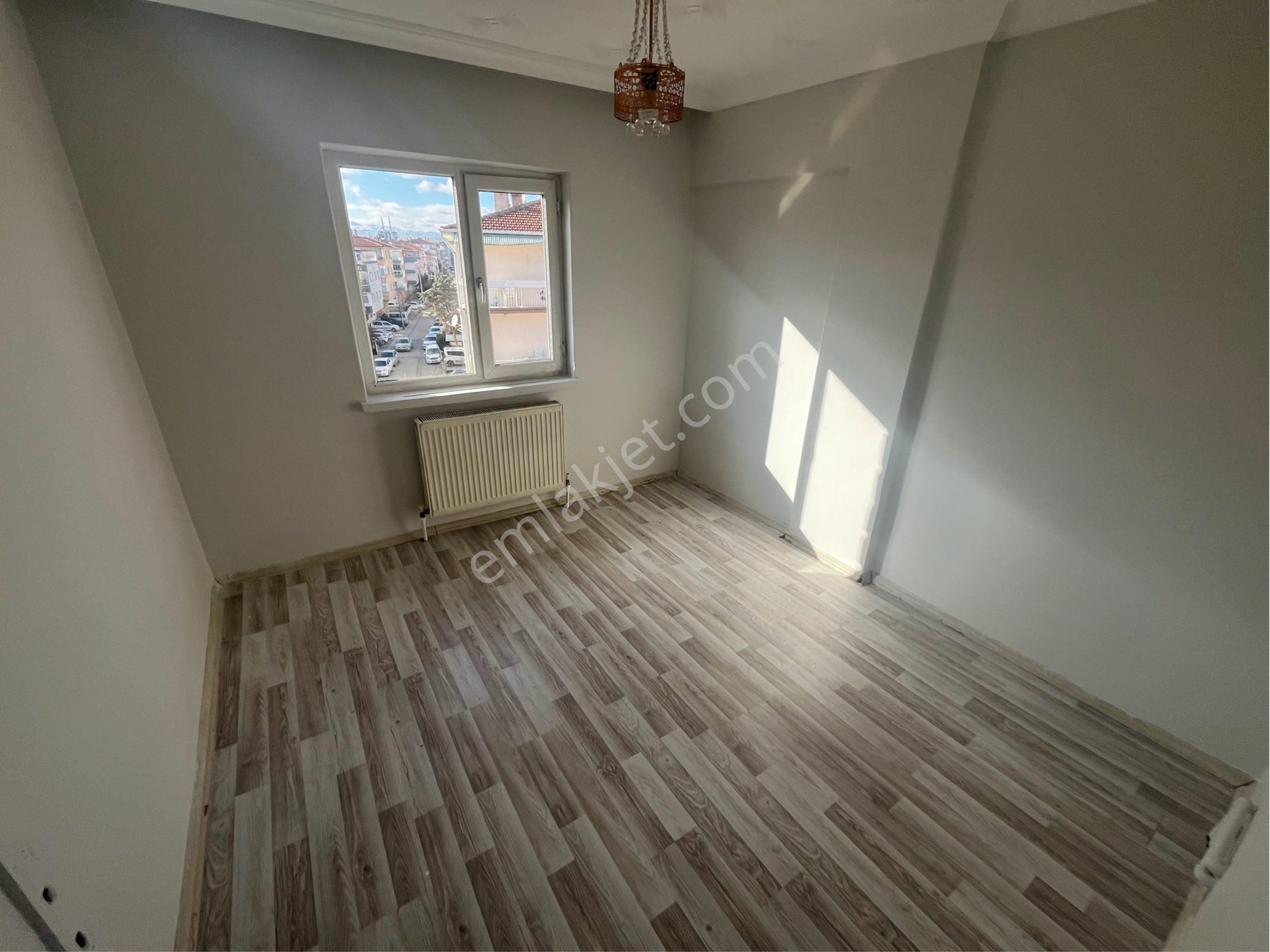 Akşemsettin Mah. Yapılı Salon Bağımsız 3+1 Kiralık Fırsat Daire. - Görsel 14