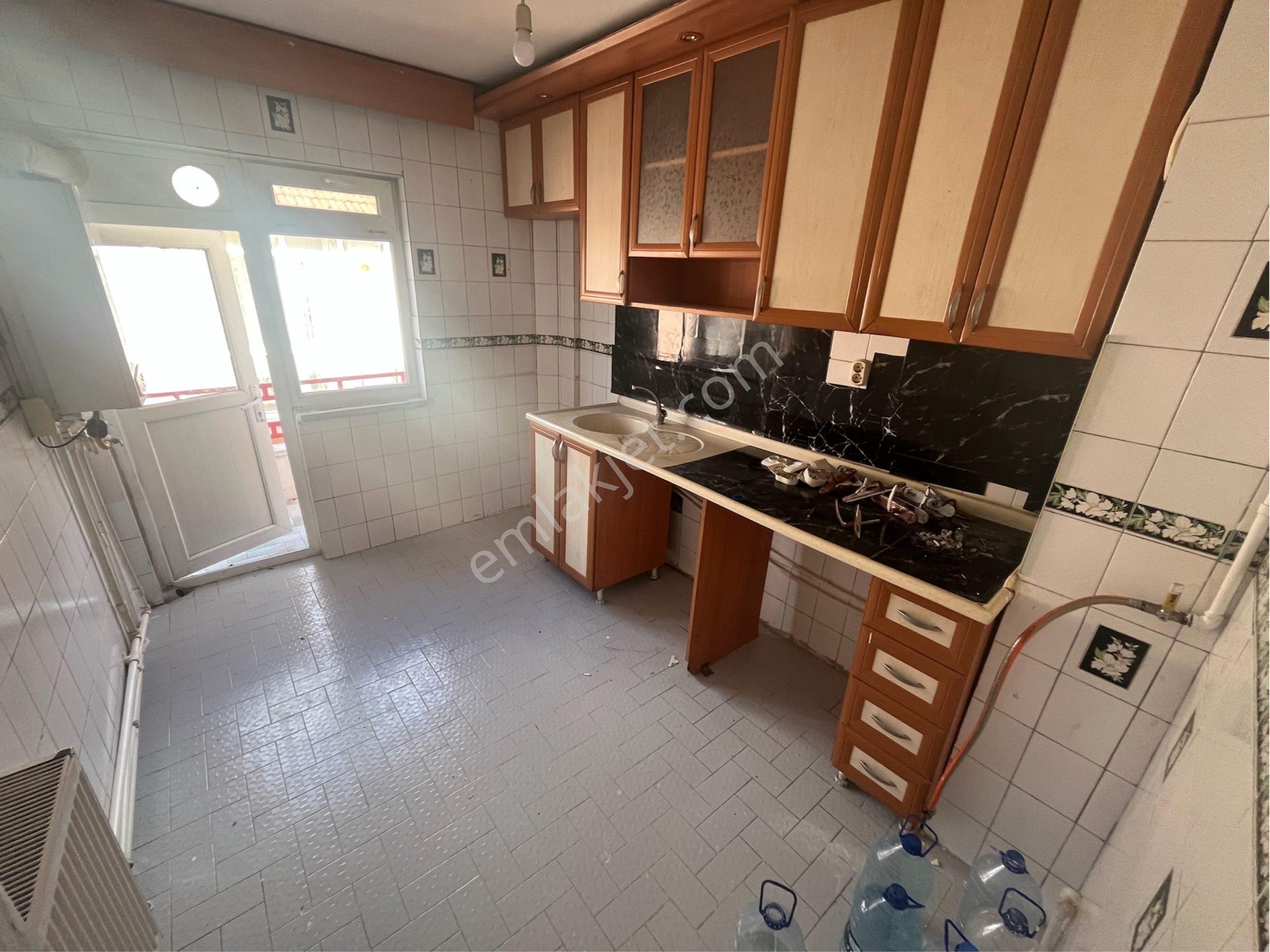 Akşemsettin Mah. Yapılı Salon Bağımsız 3+1 Kiralık Fırsat Daire. - Görsel 17