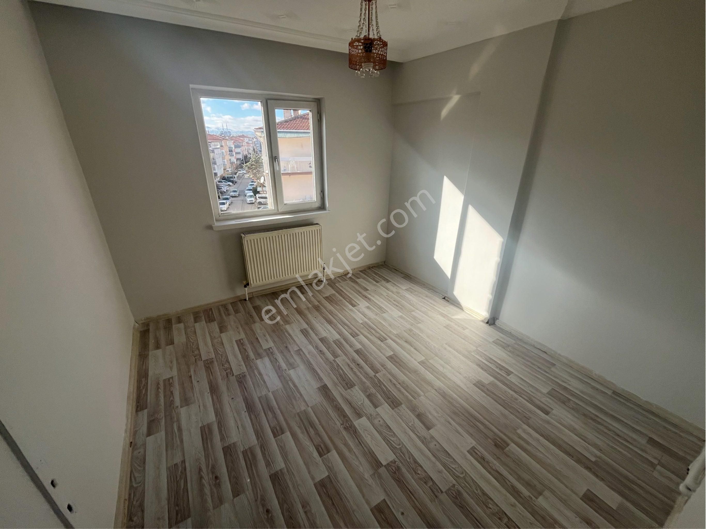 Akşemsettin Mah. Yapılı Salon Bağımsız 3+1 Kiralık Fırsat Daire. - Görsel 13