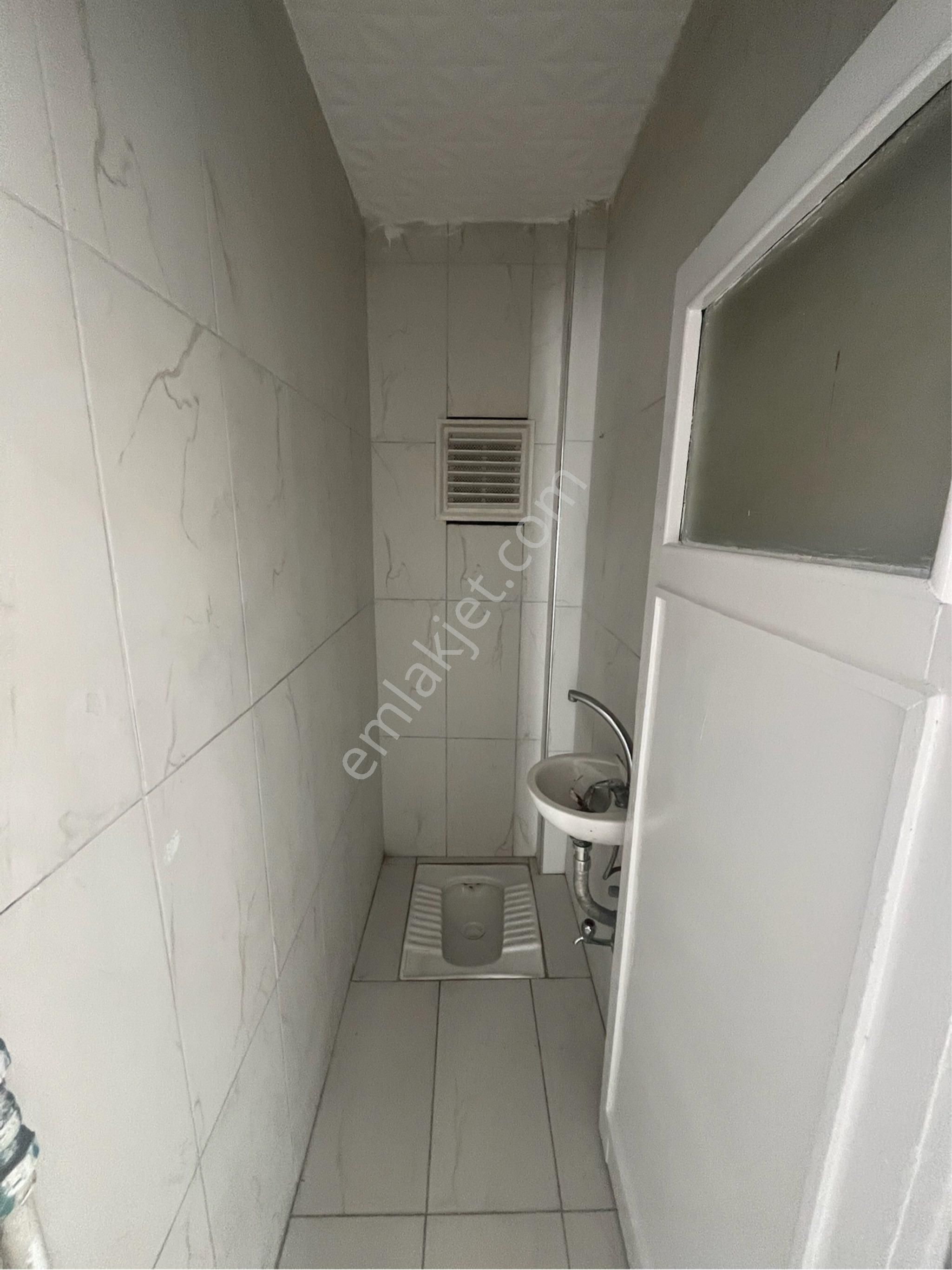Akşemsettin Mah. Yapılı Salon Bağımsız 3+1 Kiralık Fırsat Daire. - Görsel 24