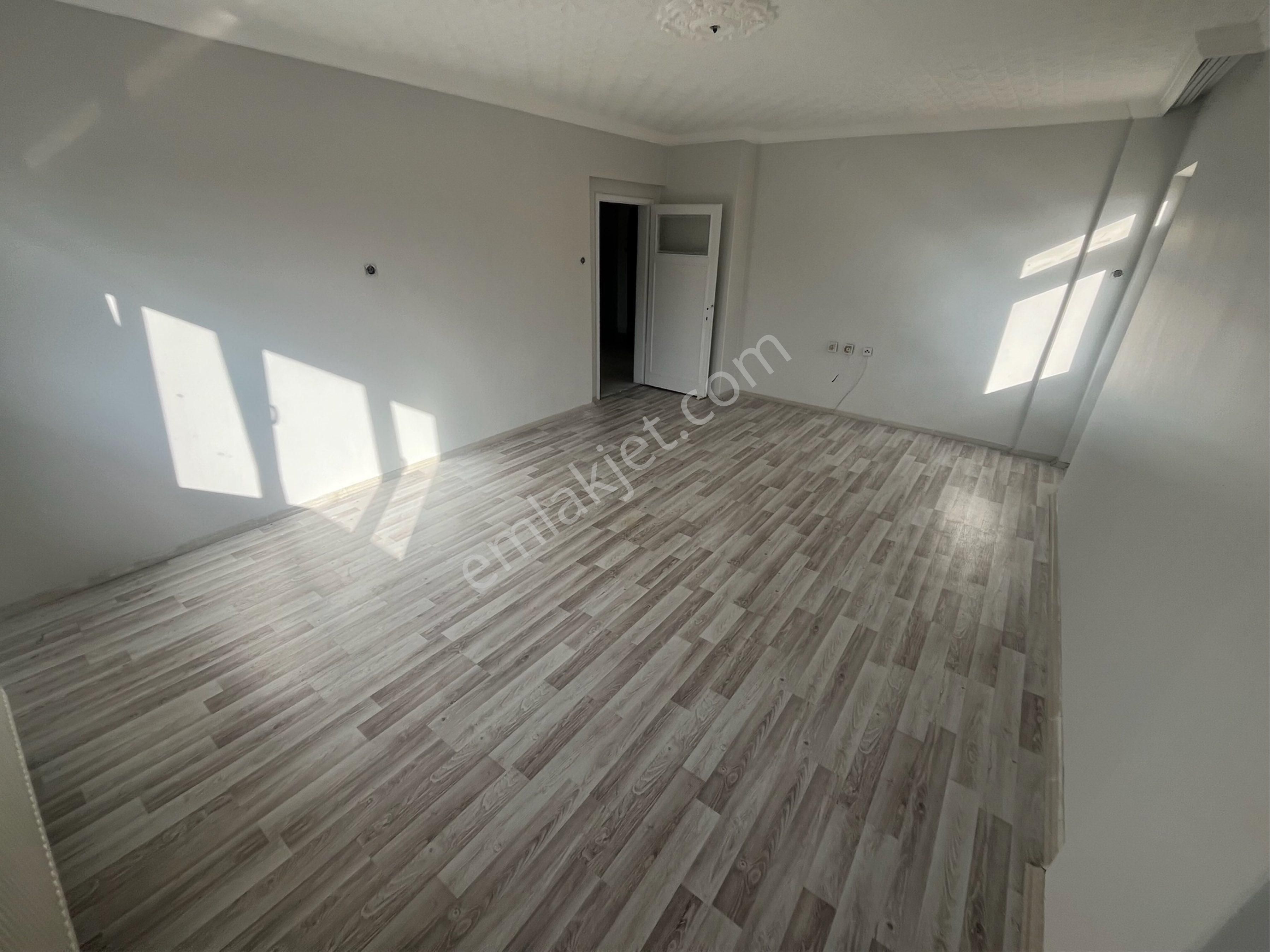 Akşemsettin Mah. Yapılı Salon Bağımsız 3+1 Kiralık Fırsat Daire. - Görsel 4