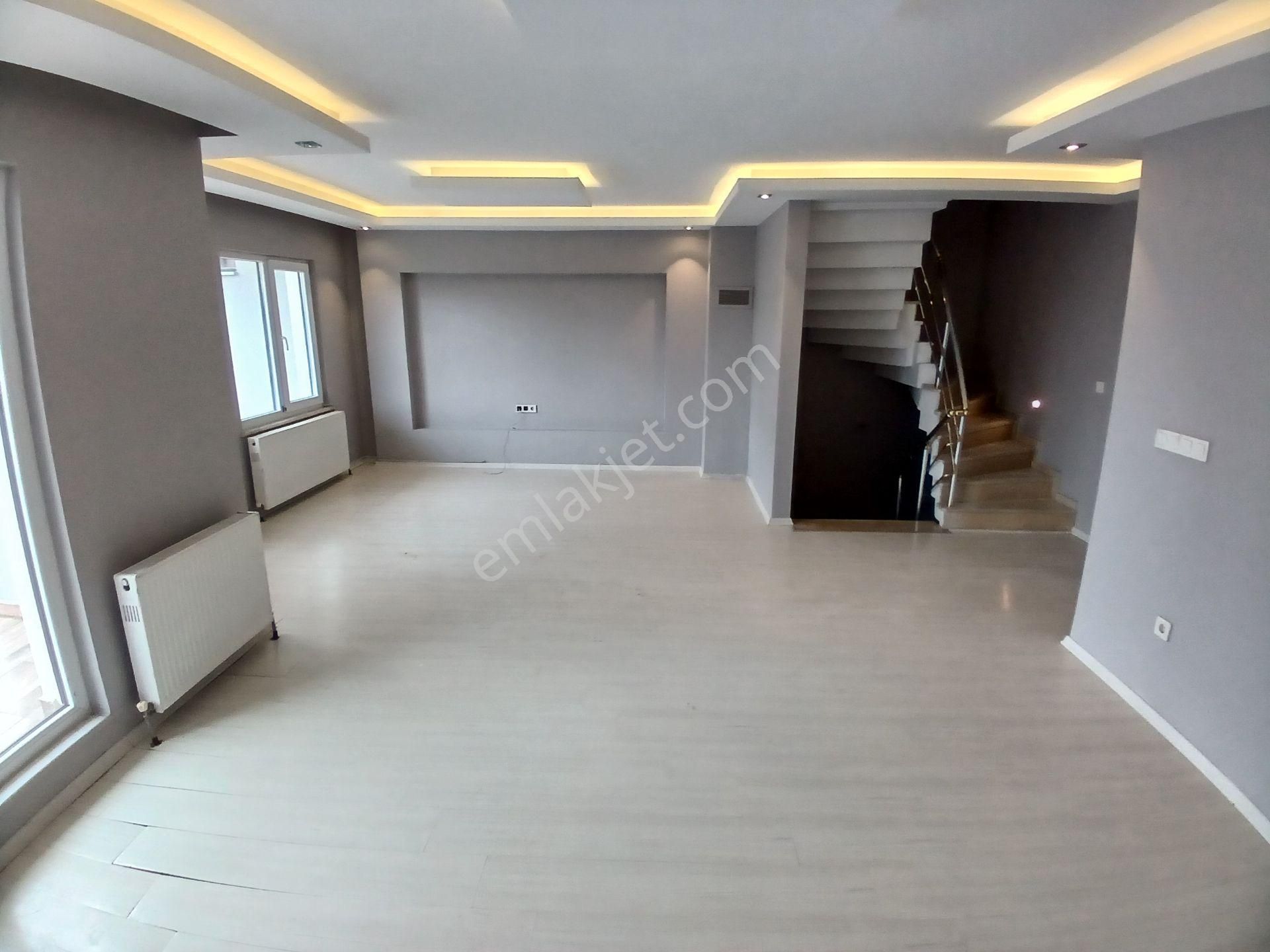 Polat Emlak..büyük Bahçeli..manzaralı..lüx Villa - Görsel 11