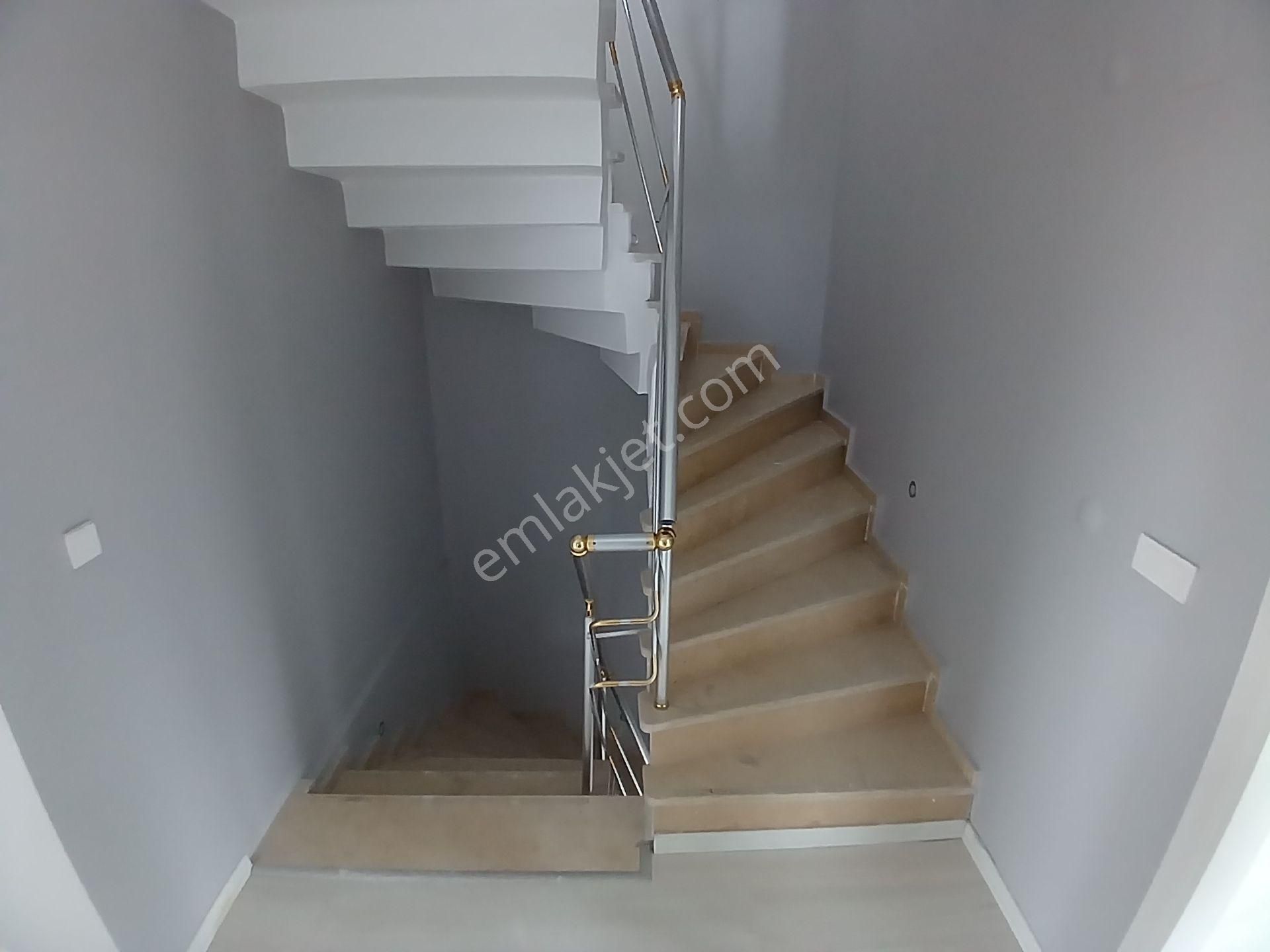 Polat Emlak..büyük Bahçeli..manzaralı..lüx Villa - Görsel 13