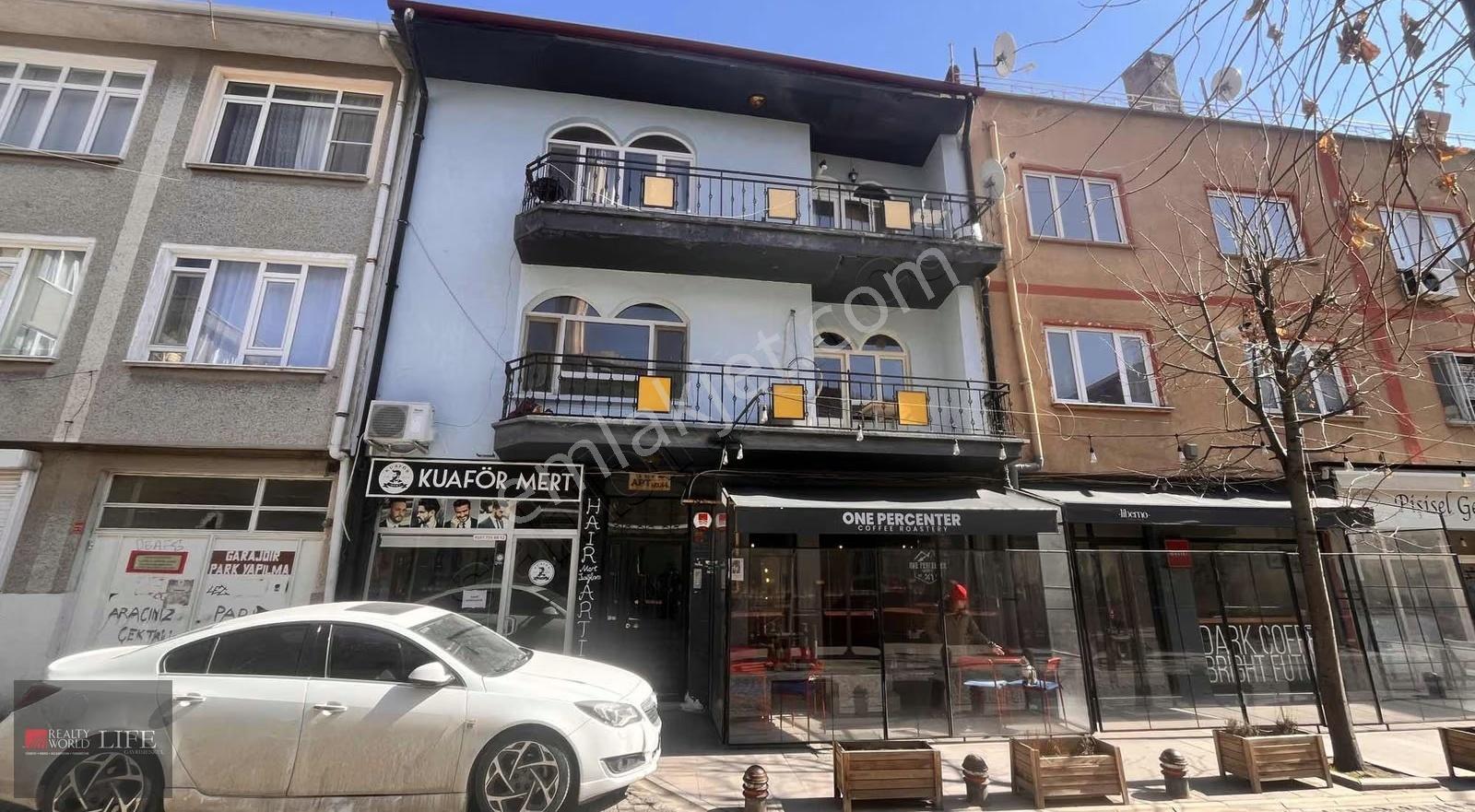Rw Lıfe// İstiklal Mah. Yalaman Sok. 160 M2 Kiralık 4+1 İş Yeri