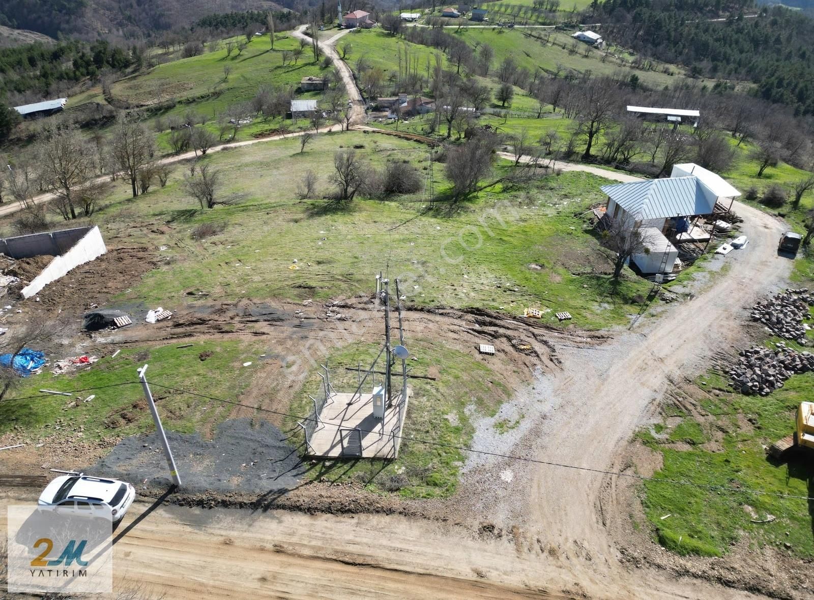 İznik Osmaniye'de Göl Manzaralı, Yola Cephe Yatırımlık Arsa - Görsel 2