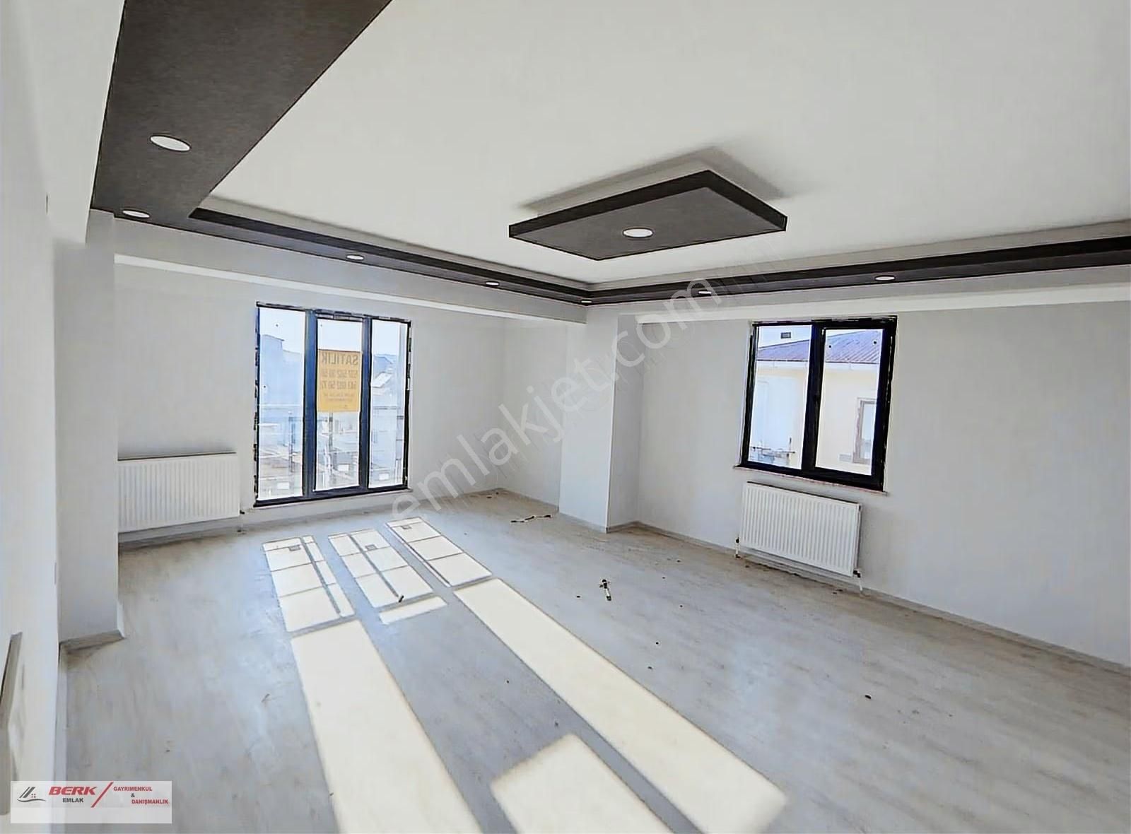 Tekirdağ Muratlı Kazımdirik Mahallesinde Satılık 2+1 Sıfır Daire - Görsel 16