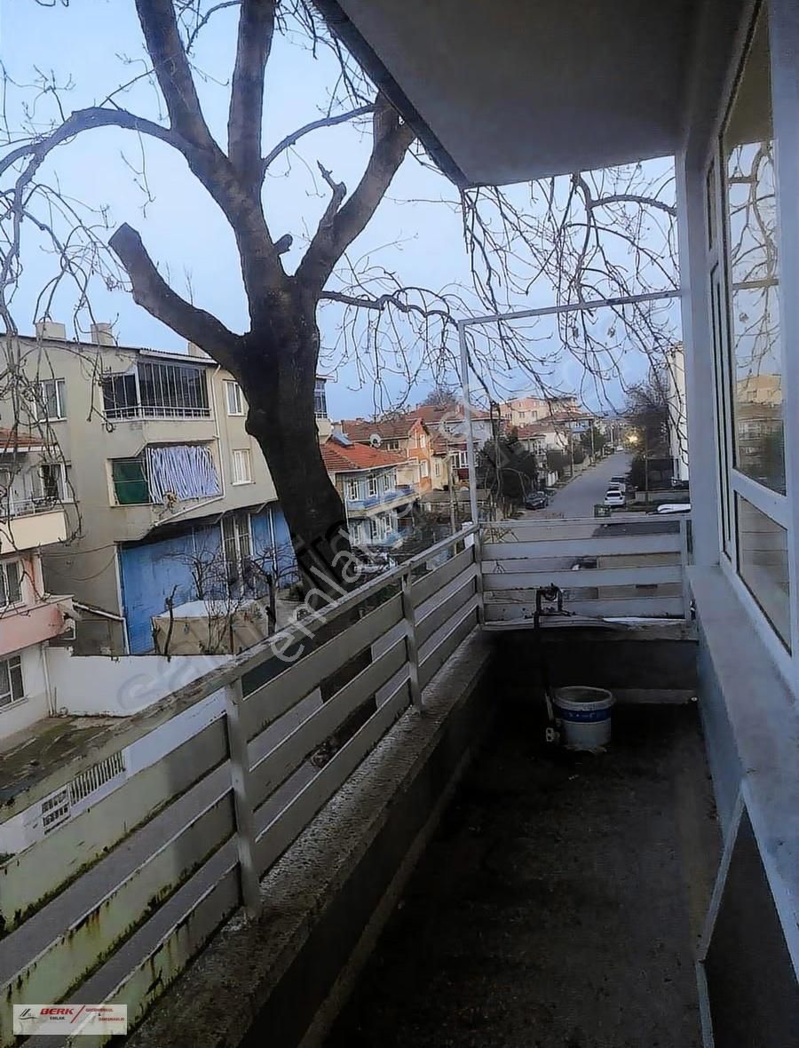 Muratlı Çarşıya Yakın 2+1 Satılık Daire - Görsel 5