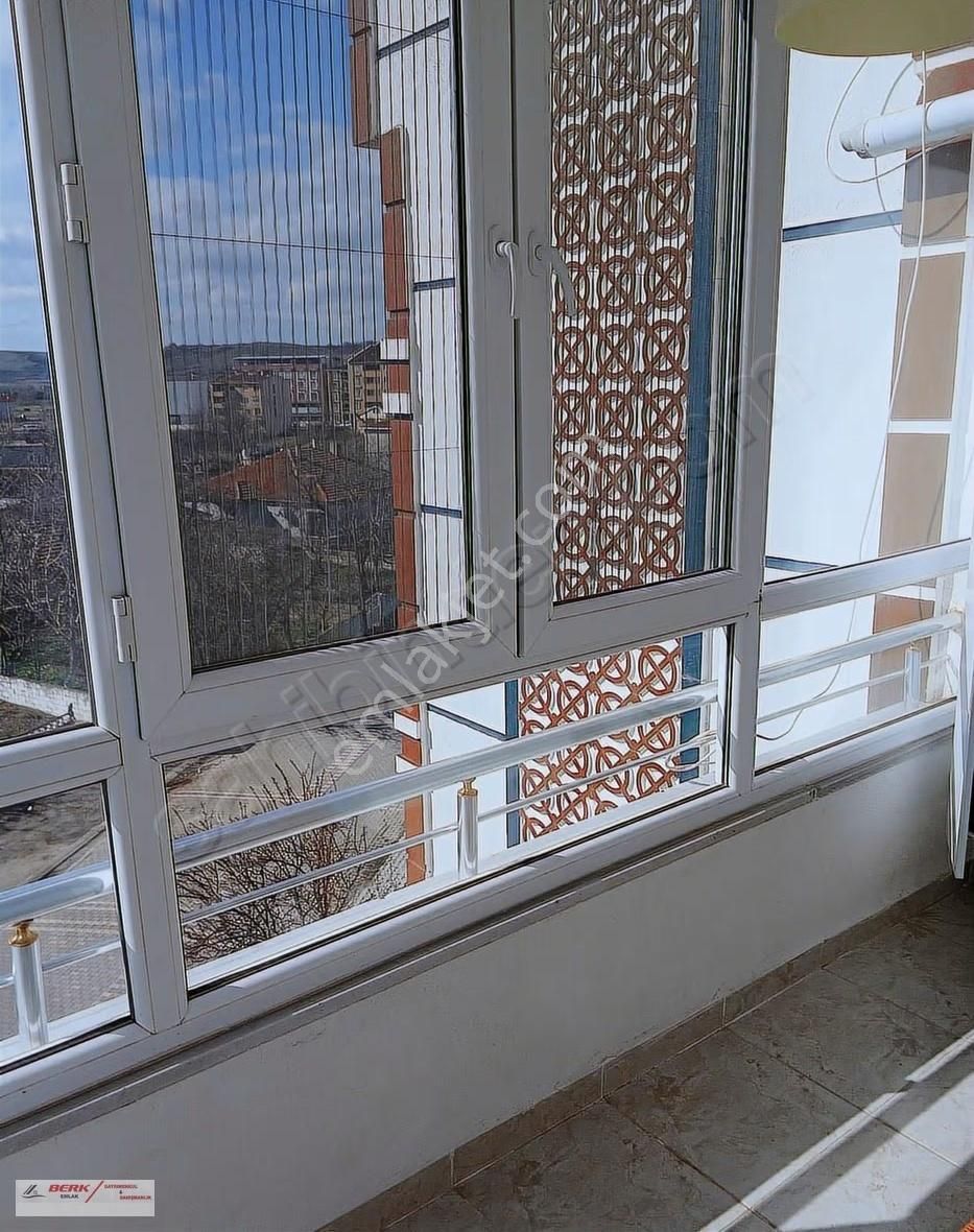 Tekirdağ Muratlı Muradiye Mahallesinde Satılık Dublex 2+1 Daire - Görsel 3