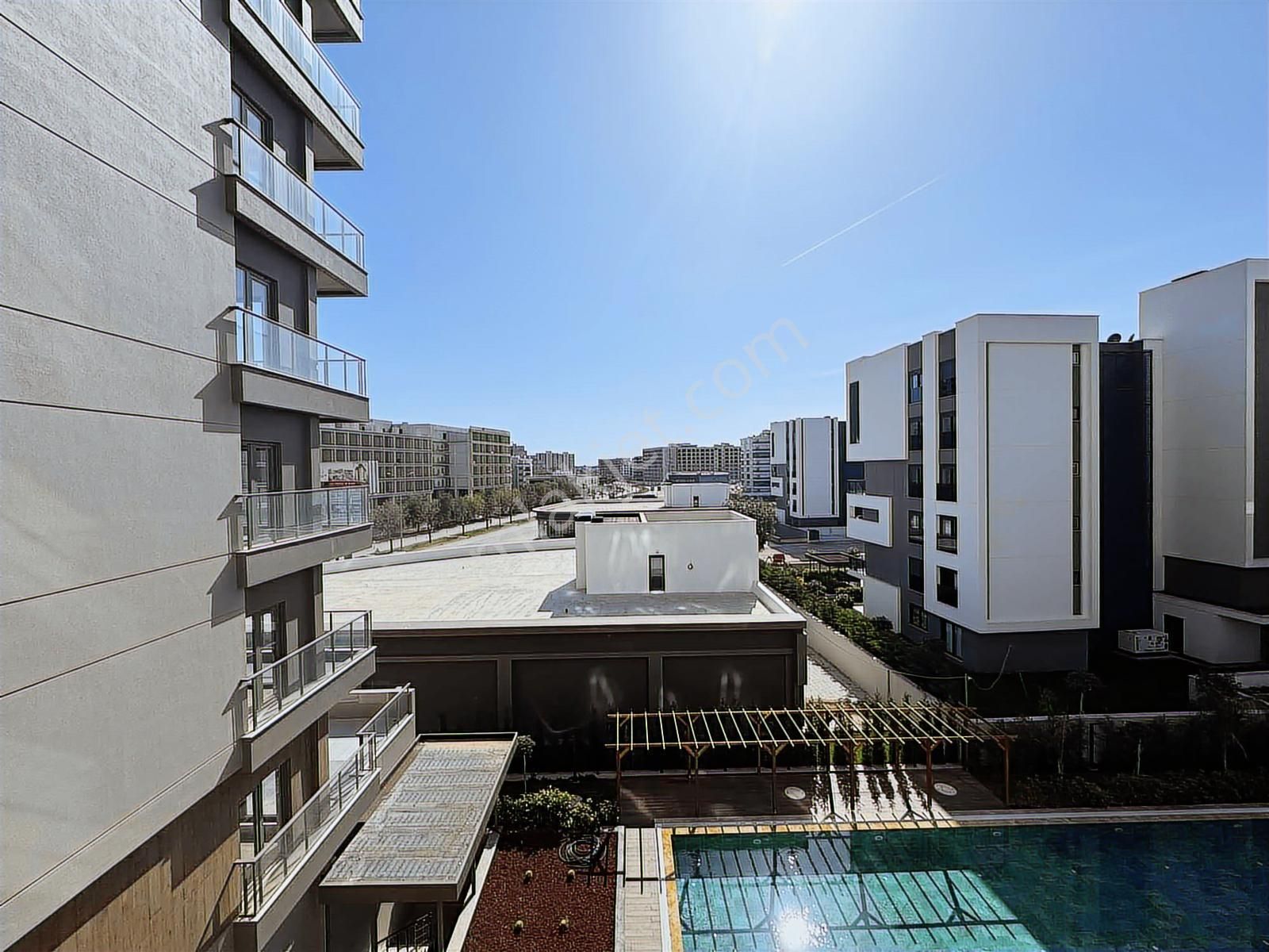 Uğur Kurtulmuş'tan Ünallarda Kiralık Arakat 1+1 Daire - Görsel 12