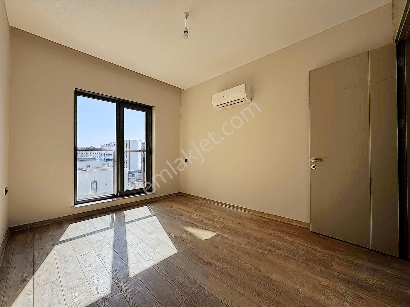 Uğur Kurtulmuş'tan Ünallarda Kiralık Arakat 1+1 Daire - Görsel 18