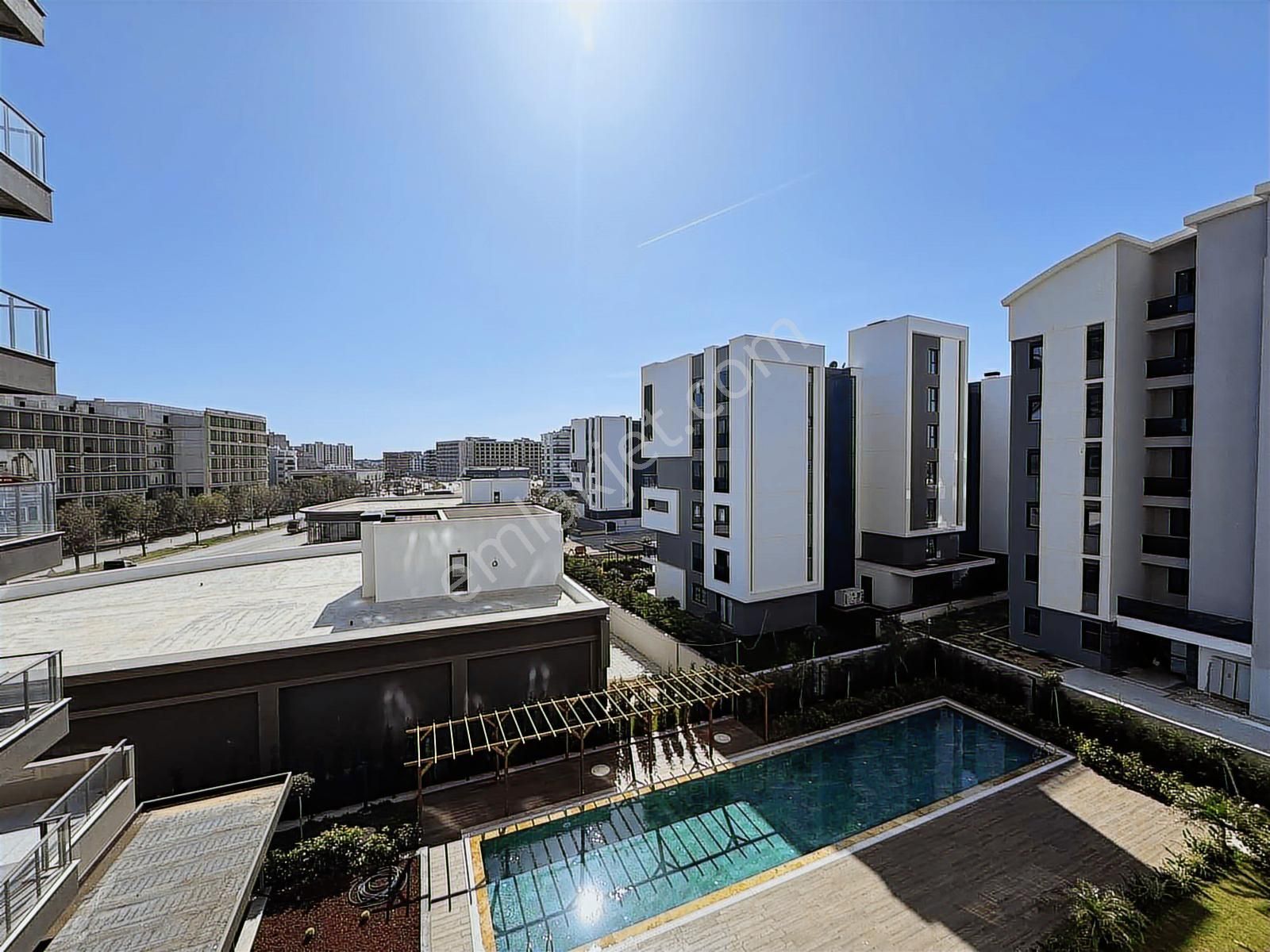 Uğur Kurtulmuş'tan Ünallarda Kiralık Arakat 1+1 Daire - Görsel 3