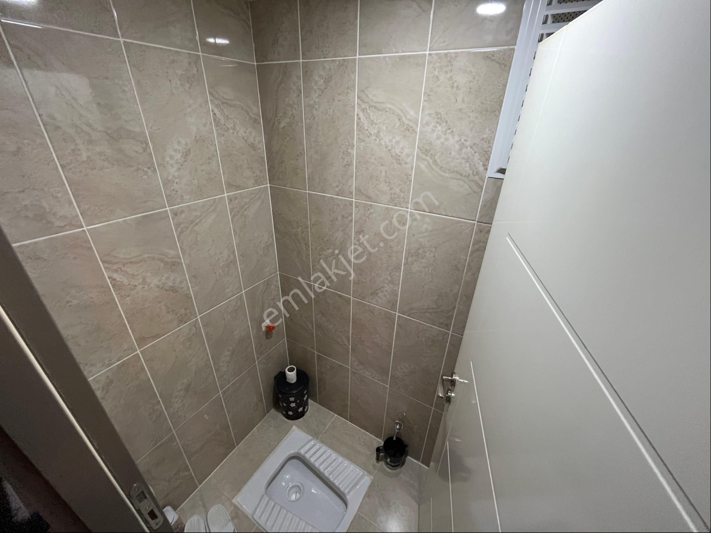 Fevzi Çakmak Mah'de 140 M2 Lüks Yapılı Köşe Başı Daire... - Görsel 32