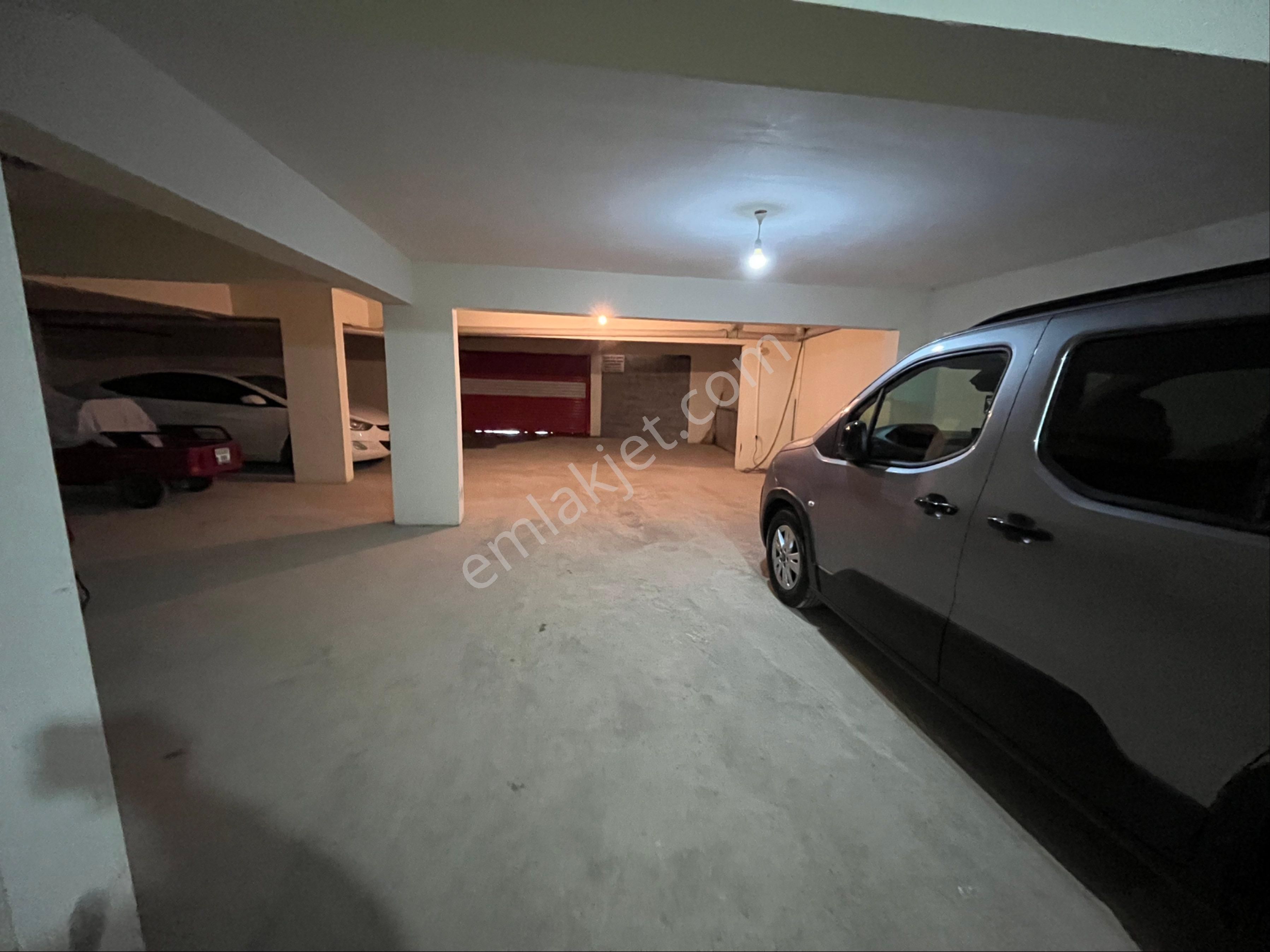 Fevzi Çakmak Mah'de 140 M2 Lüks Yapılı Köşe Başı Daire... - Görsel 35