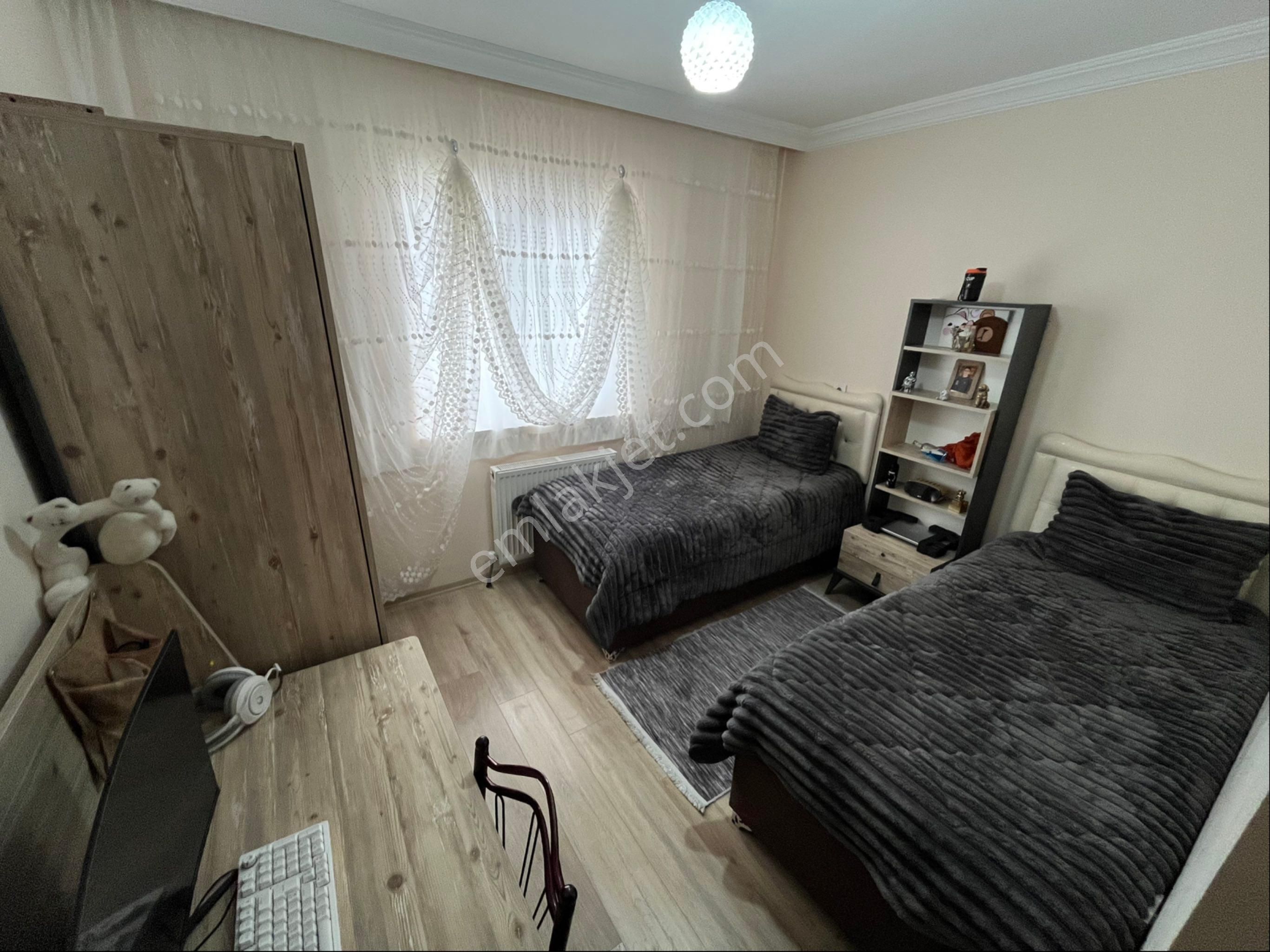 Fevzi Çakmak Mah'de 140 M2 Lüks Yapılı Köşe Başı Daire... - Görsel 17