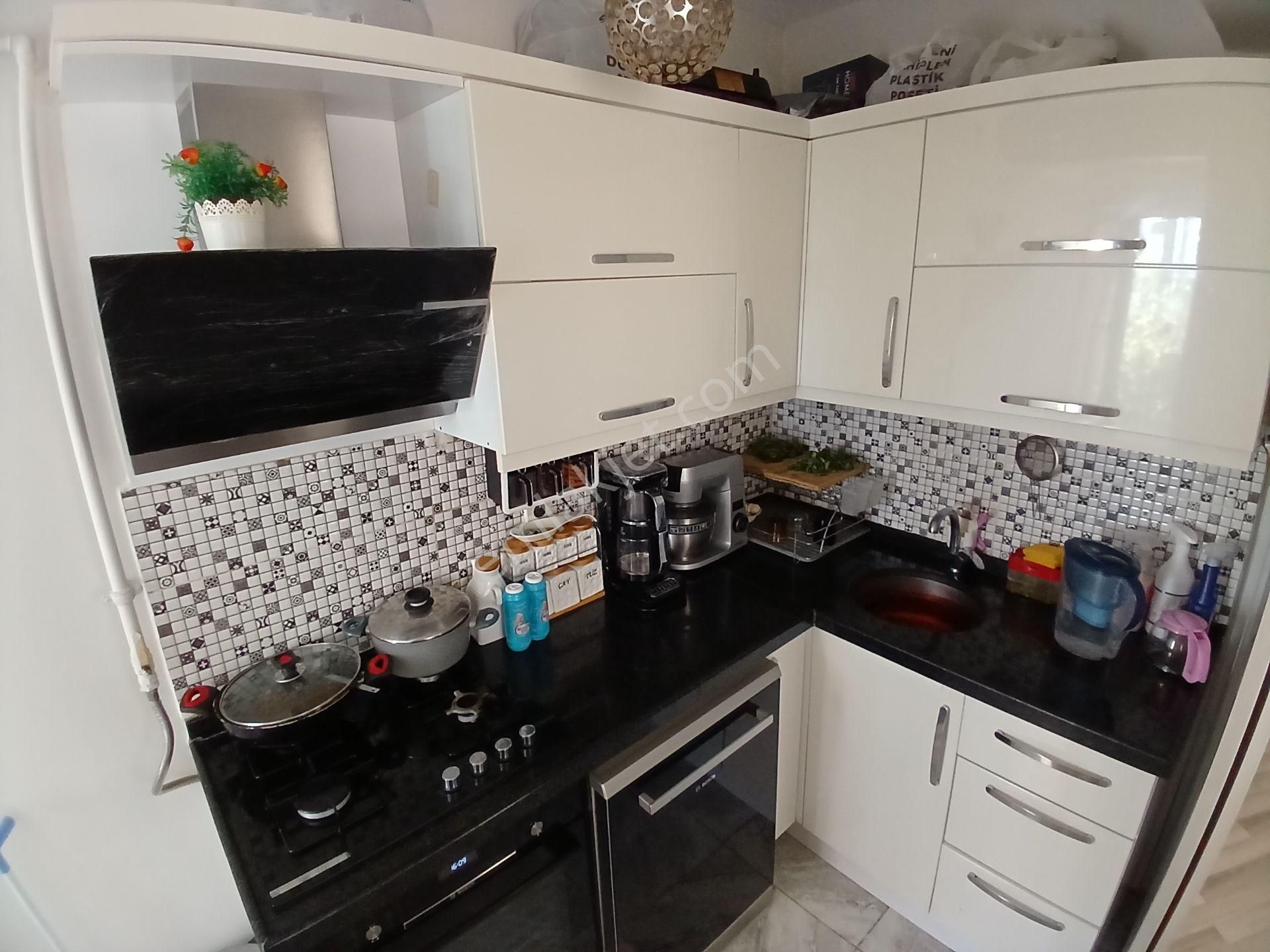 Bahçeşehir'de Satılık 2+1 Daire - Merkezi Konum - Görsel 11