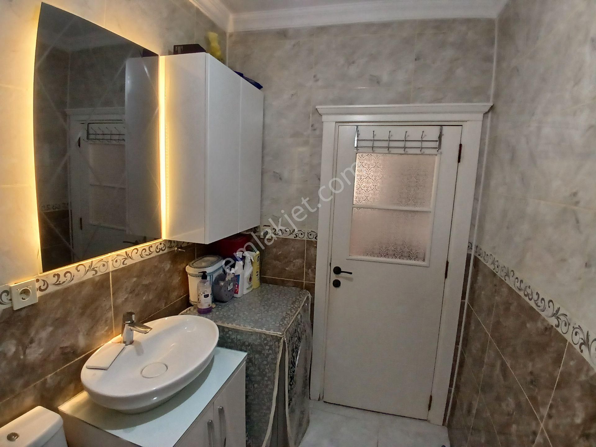 Bahçeşehir'de Satılık 2+1 Daire - Merkezi Konum - Görsel 16