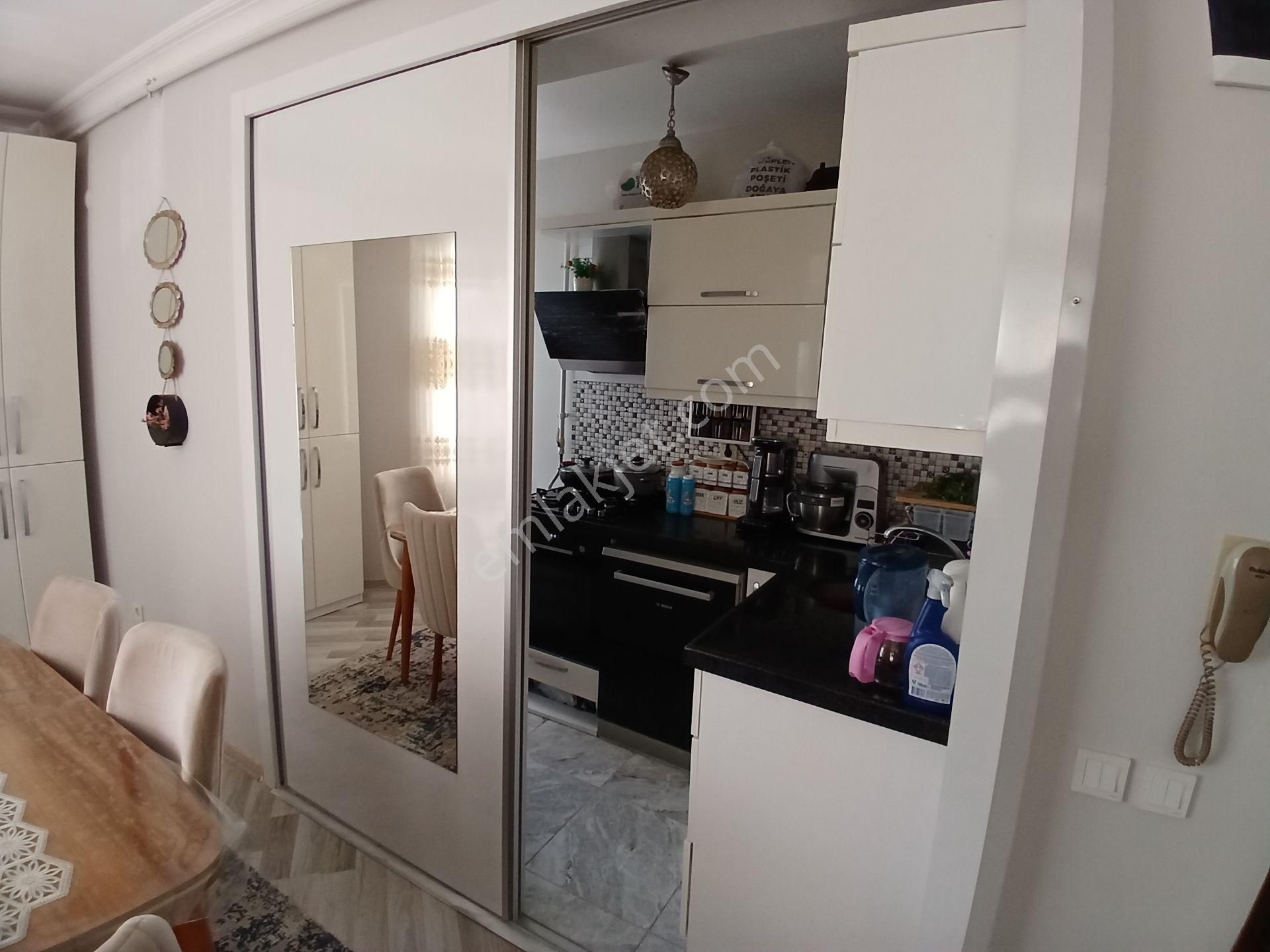 Bahçeşehir'de Satılık 2+1 Daire - Merkezi Konum - Görsel 12